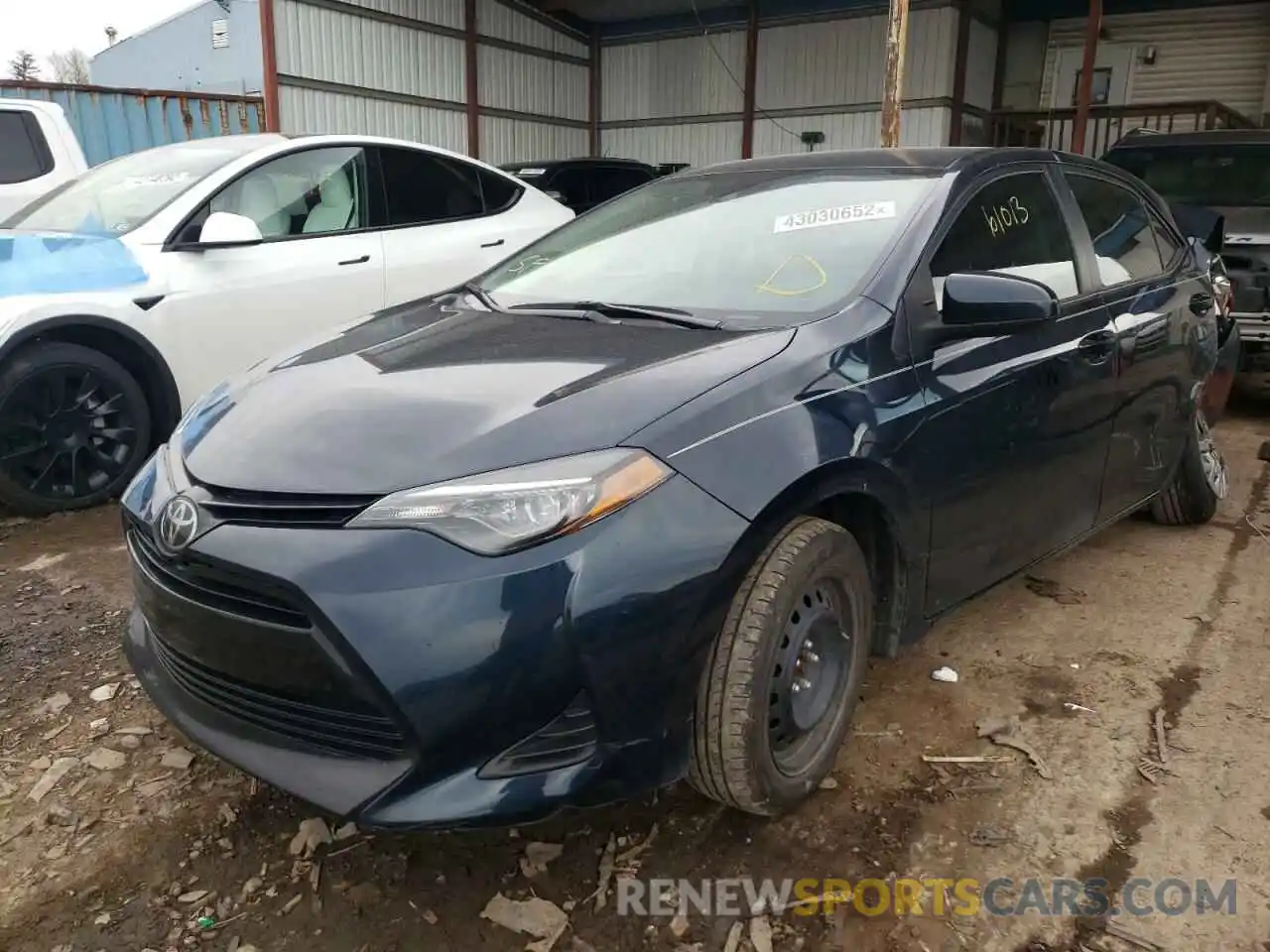 2 Фотография поврежденного автомобиля 2T1BURHE6KC176433 TOYOTA COROLLA 2019