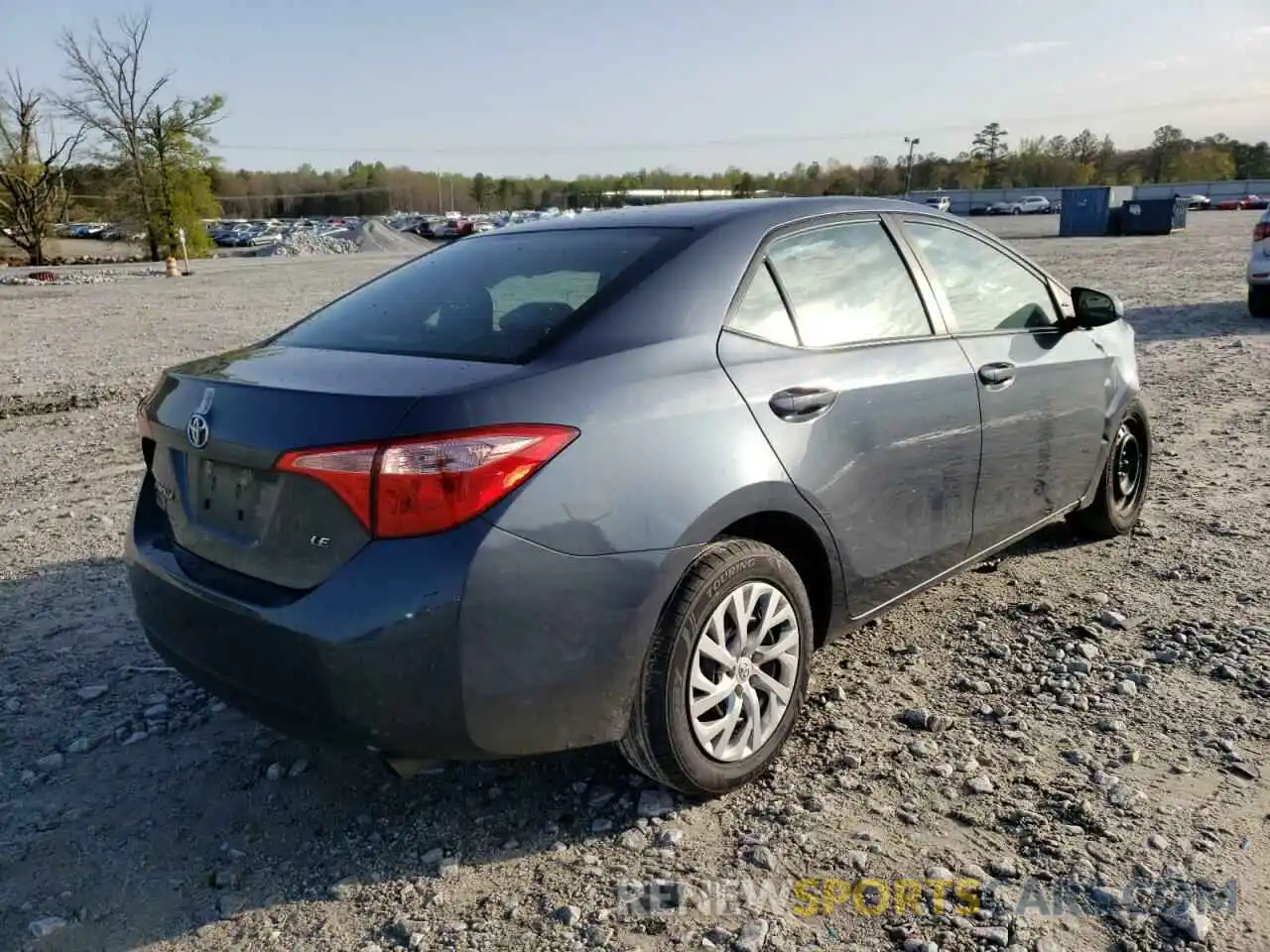 4 Photograph of a damaged car 2T1BURHE6KC176495 TOYOTA COROLLA 2019