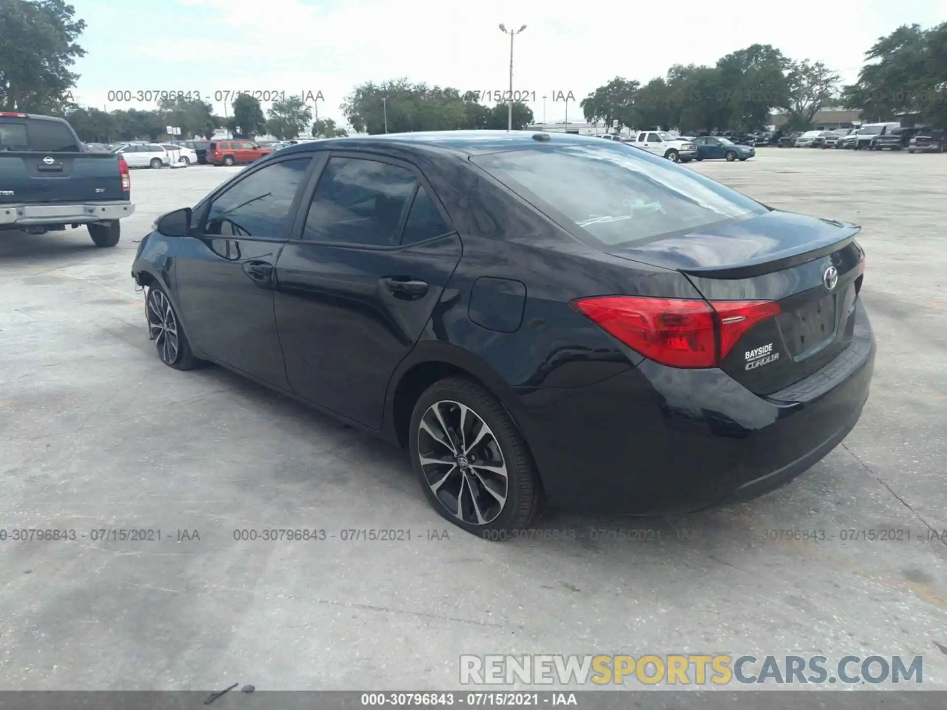 3 Photograph of a damaged car 2T1BURHE6KC176741 TOYOTA COROLLA 2019