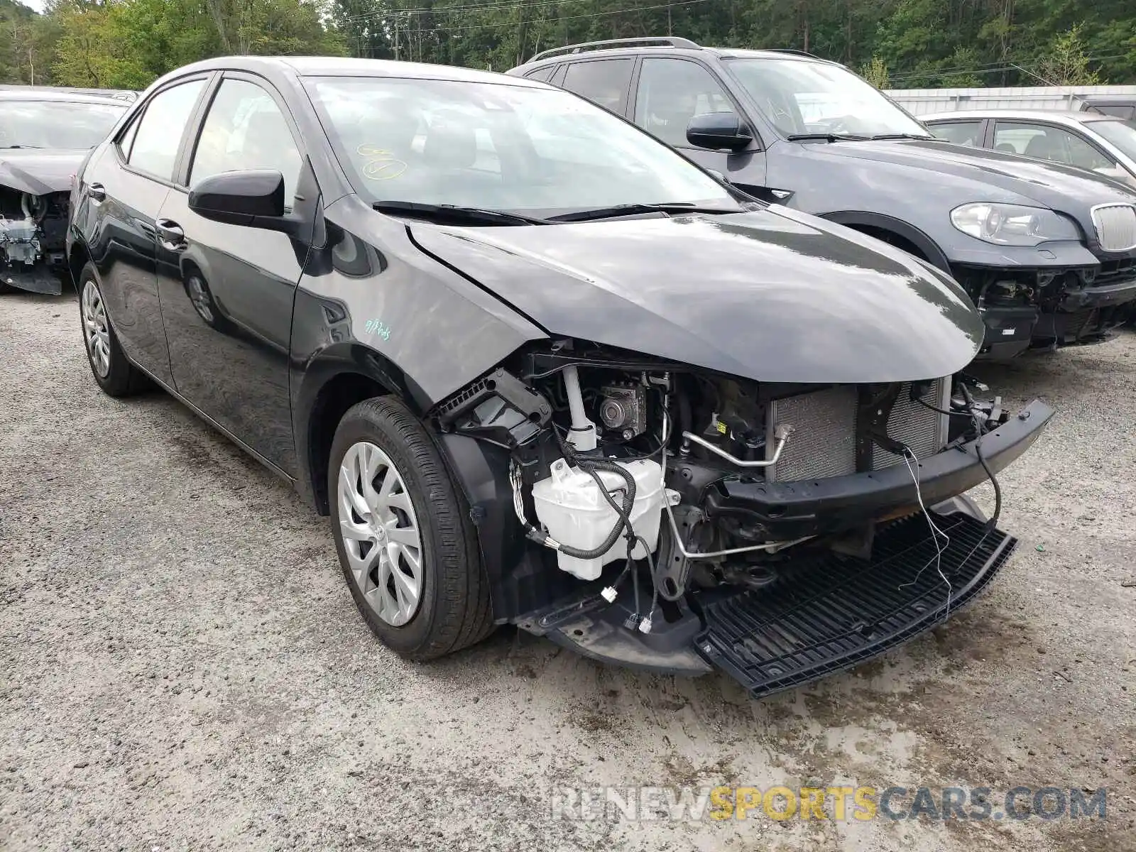 1 Photograph of a damaged car 2T1BURHE6KC177467 TOYOTA COROLLA 2019