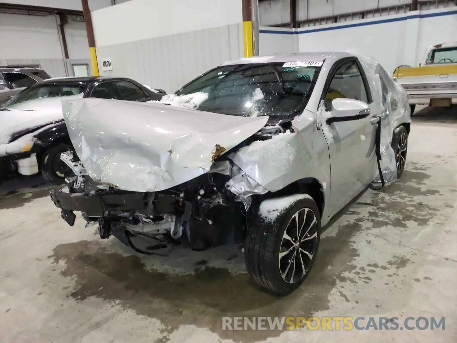 2 Photograph of a damaged car 2T1BURHE6KC178473 TOYOTA COROLLA 2019