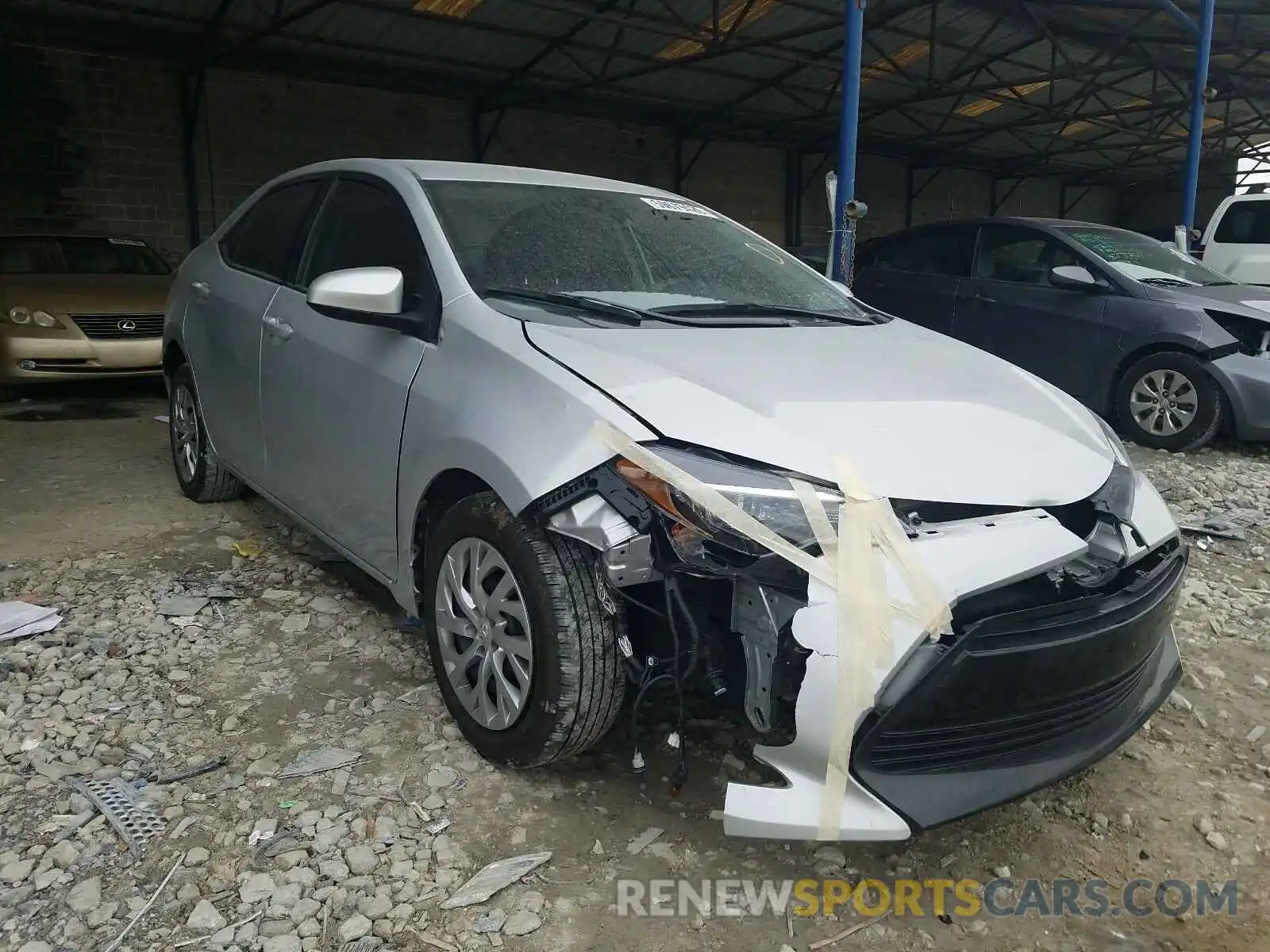1 Photograph of a damaged car 2T1BURHE6KC178635 TOYOTA COROLLA 2019