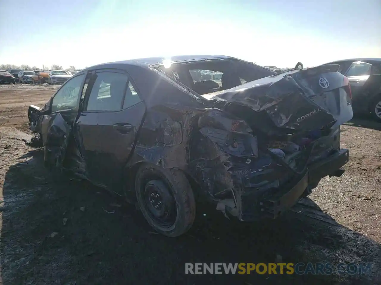 3 Photograph of a damaged car 2T1BURHE6KC179719 TOYOTA COROLLA 2019