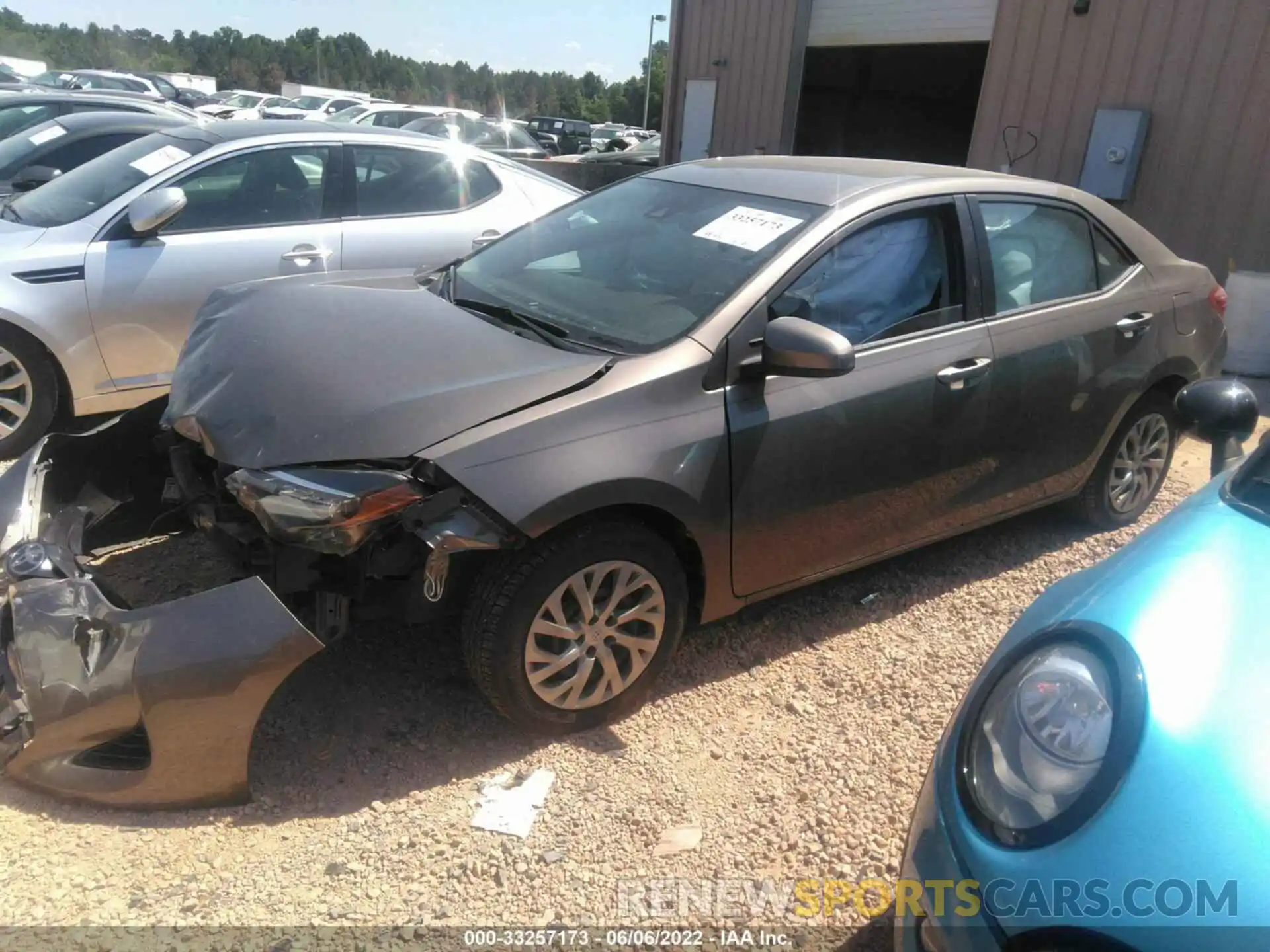 2 Photograph of a damaged car 2T1BURHE6KC180062 TOYOTA COROLLA 2019