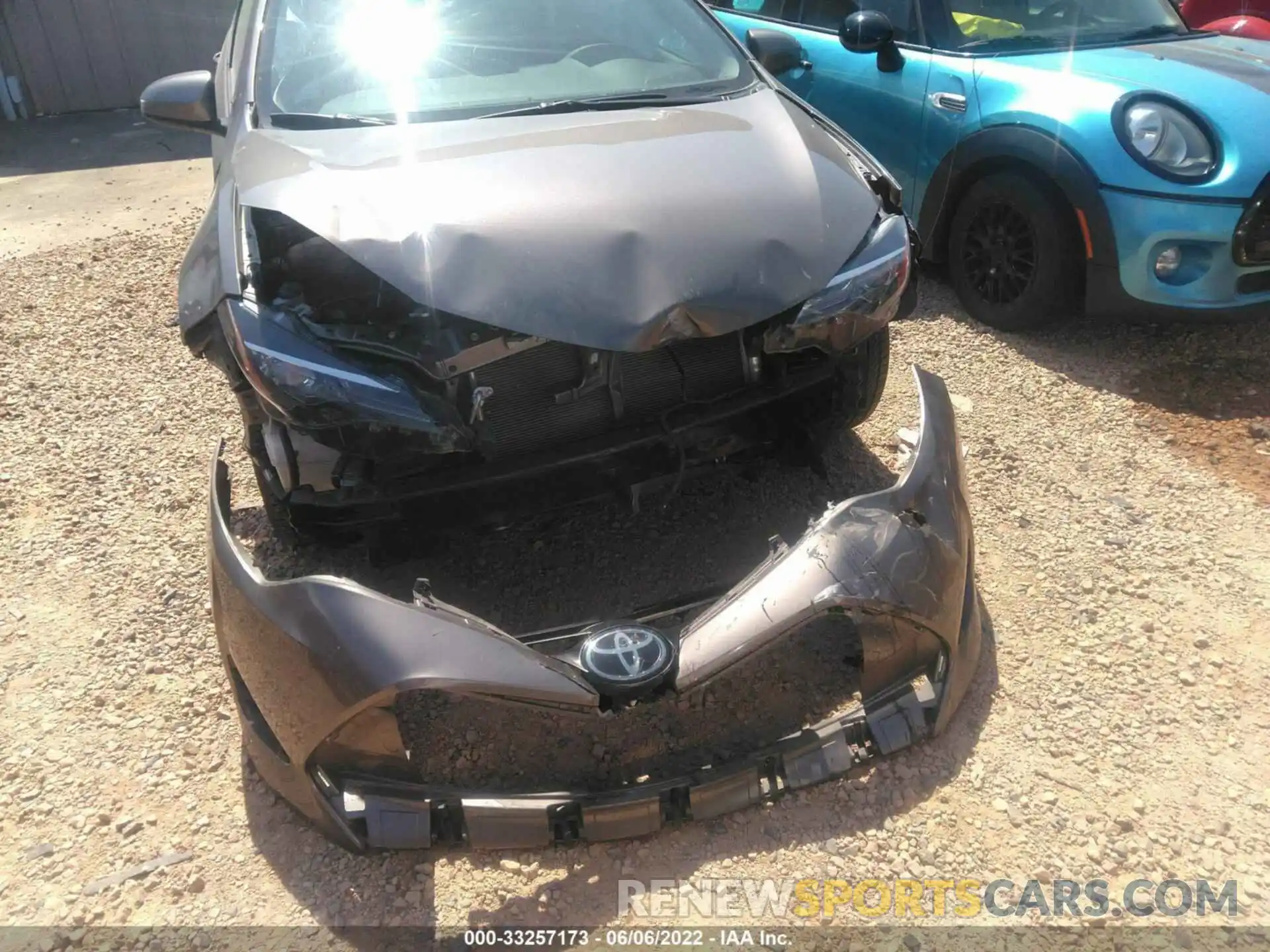 6 Photograph of a damaged car 2T1BURHE6KC180062 TOYOTA COROLLA 2019