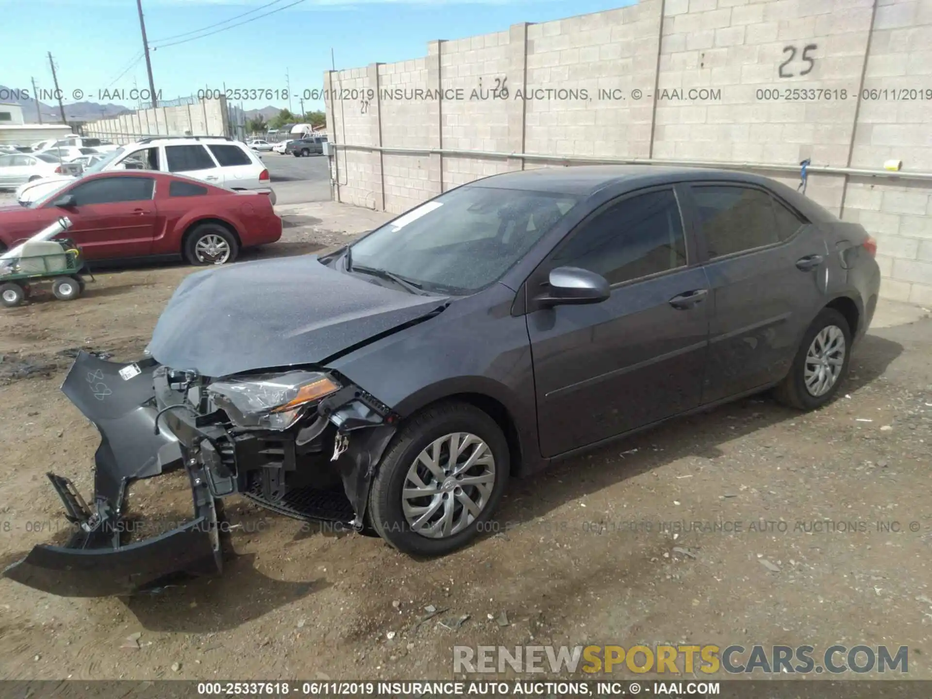 2 Photograph of a damaged car 2T1BURHE6KC180353 TOYOTA COROLLA 2019