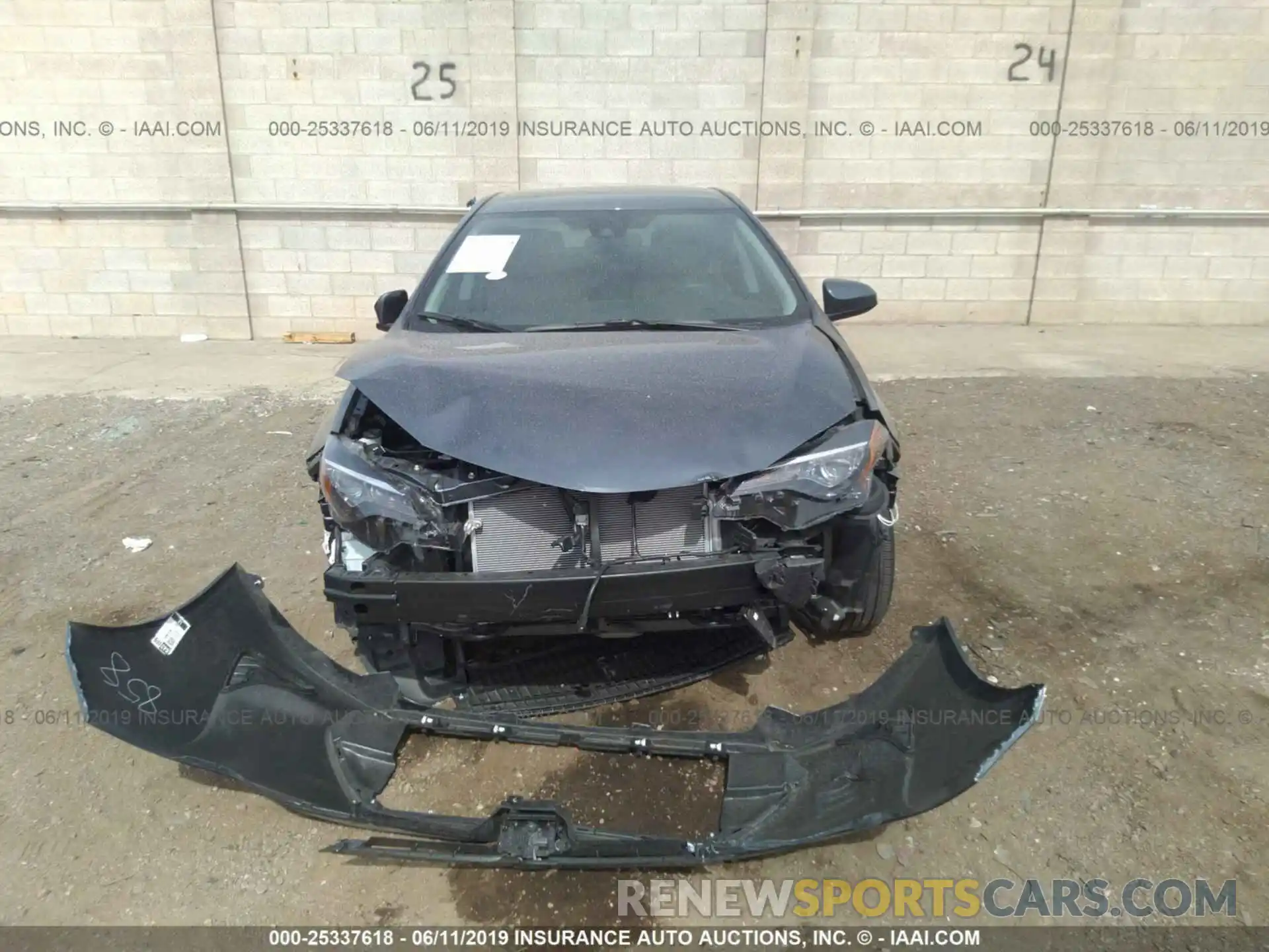 6 Photograph of a damaged car 2T1BURHE6KC180353 TOYOTA COROLLA 2019