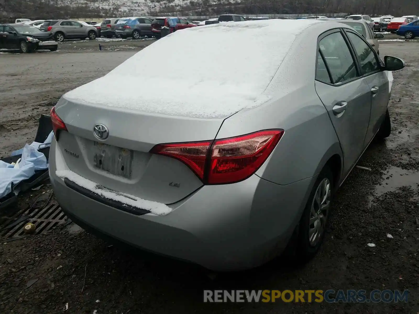 4 Photograph of a damaged car 2T1BURHE6KC180417 TOYOTA COROLLA 2019