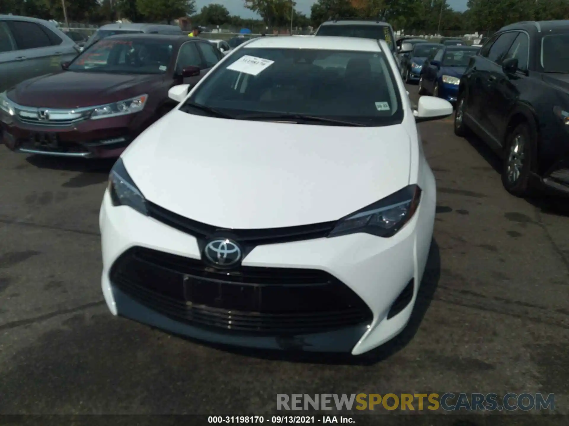 6 Photograph of a damaged car 2T1BURHE6KC181731 TOYOTA COROLLA 2019