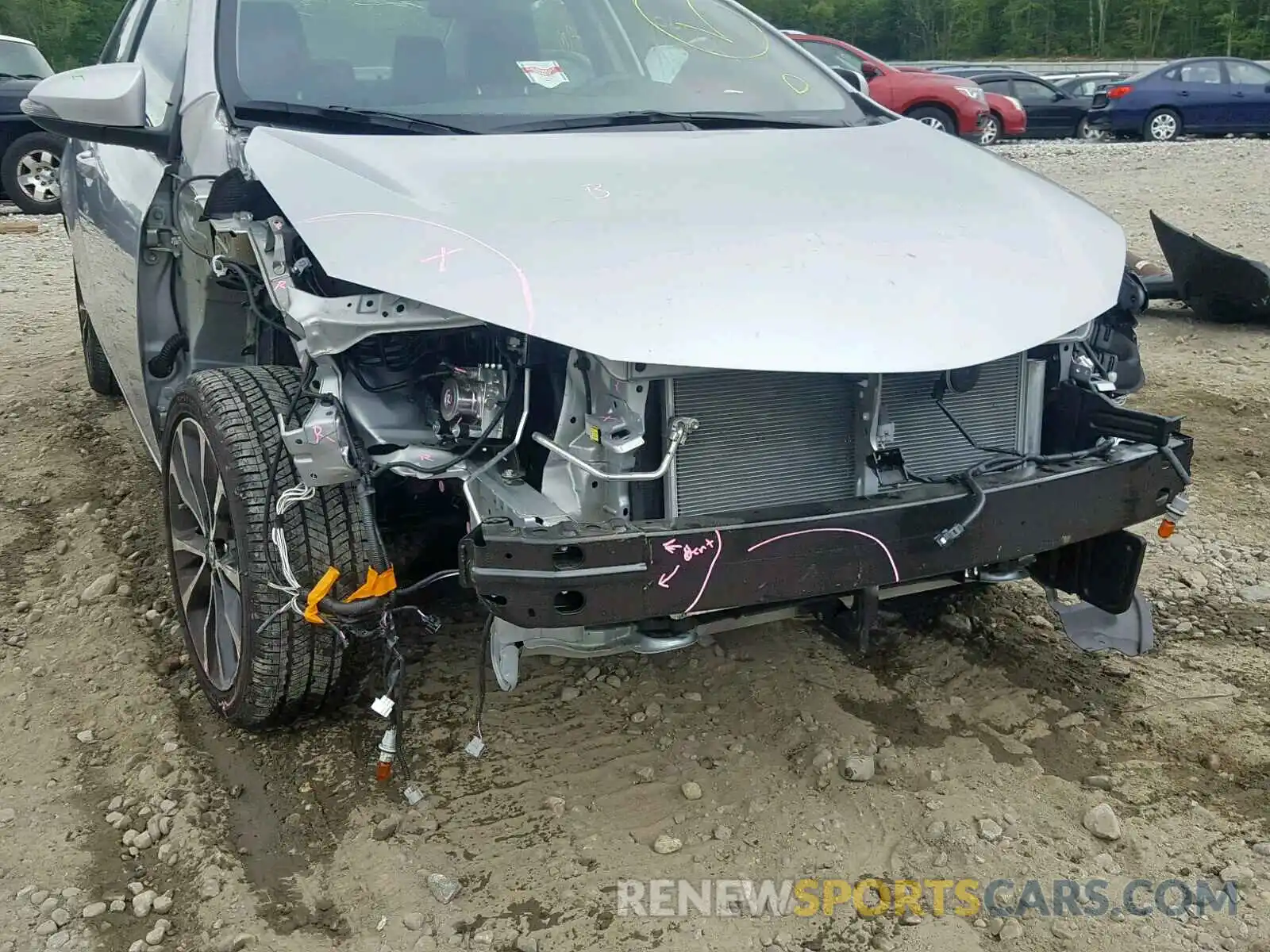 9 Photograph of a damaged car 2T1BURHE6KC182118 TOYOTA COROLLA 2019