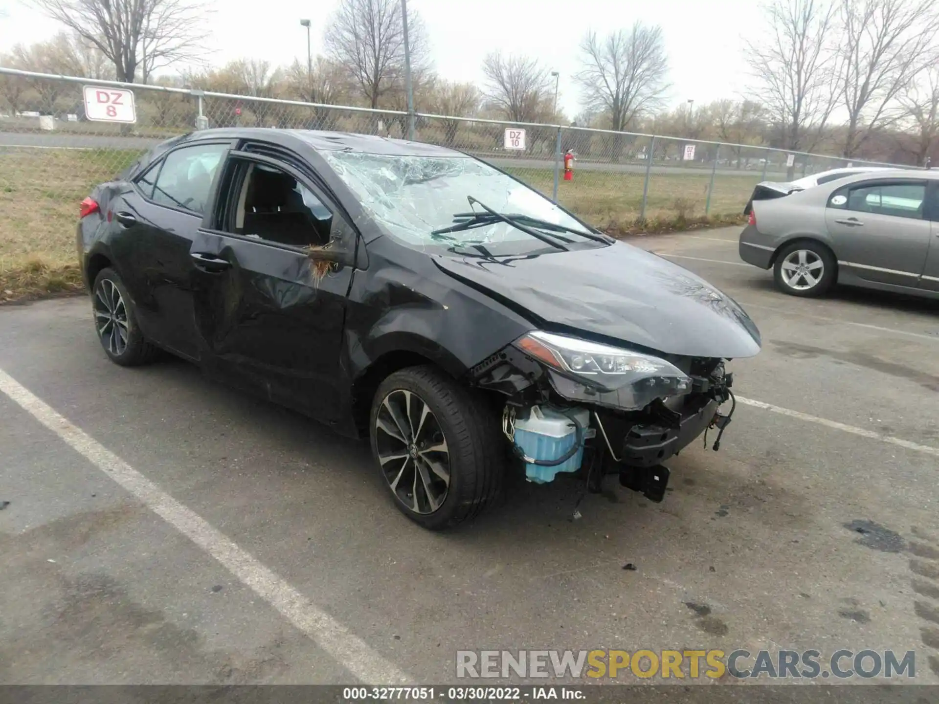 1 Photograph of a damaged car 2T1BURHE6KC182927 TOYOTA COROLLA 2019