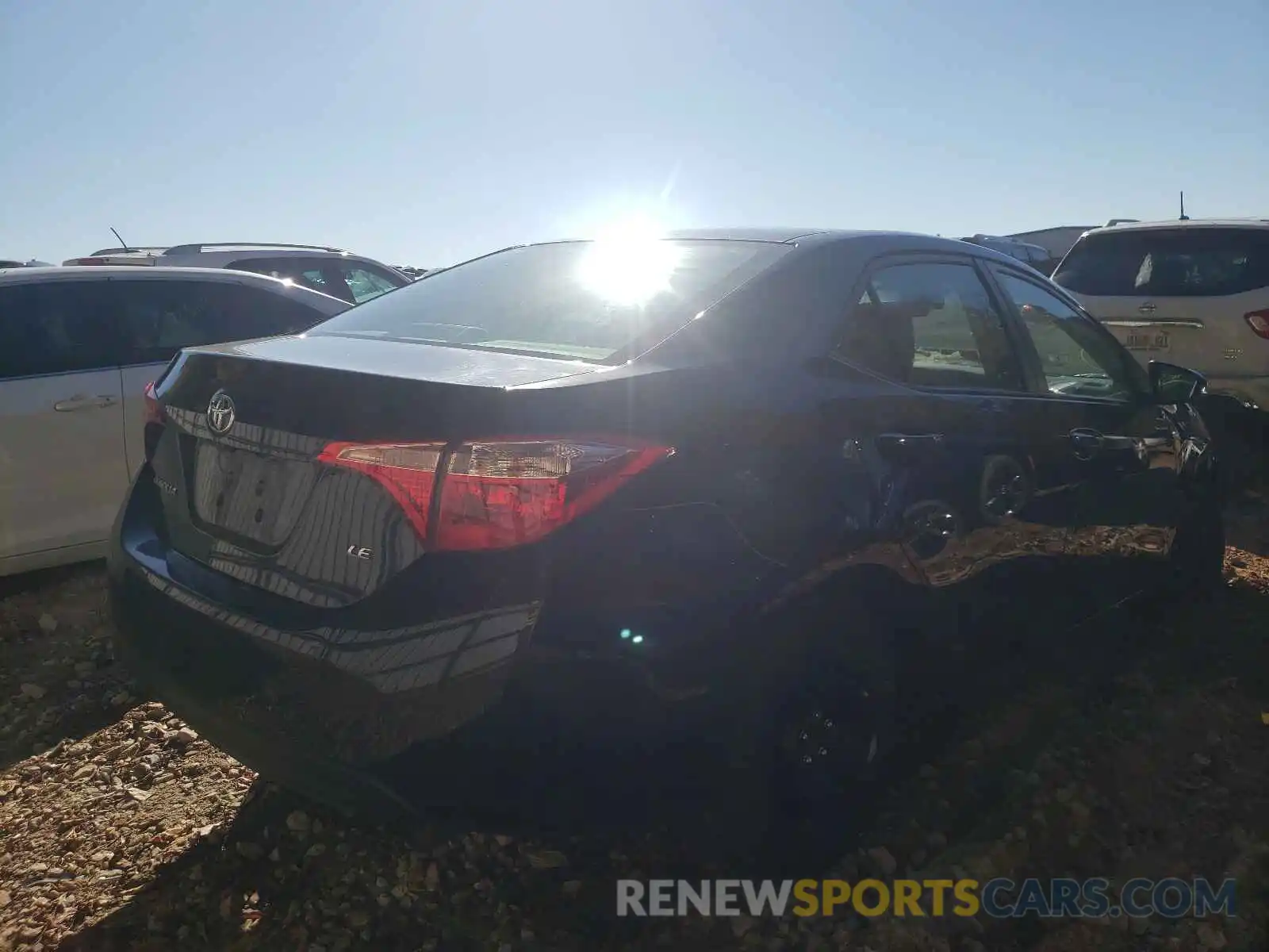 4 Photograph of a damaged car 2T1BURHE6KC183253 TOYOTA COROLLA 2019