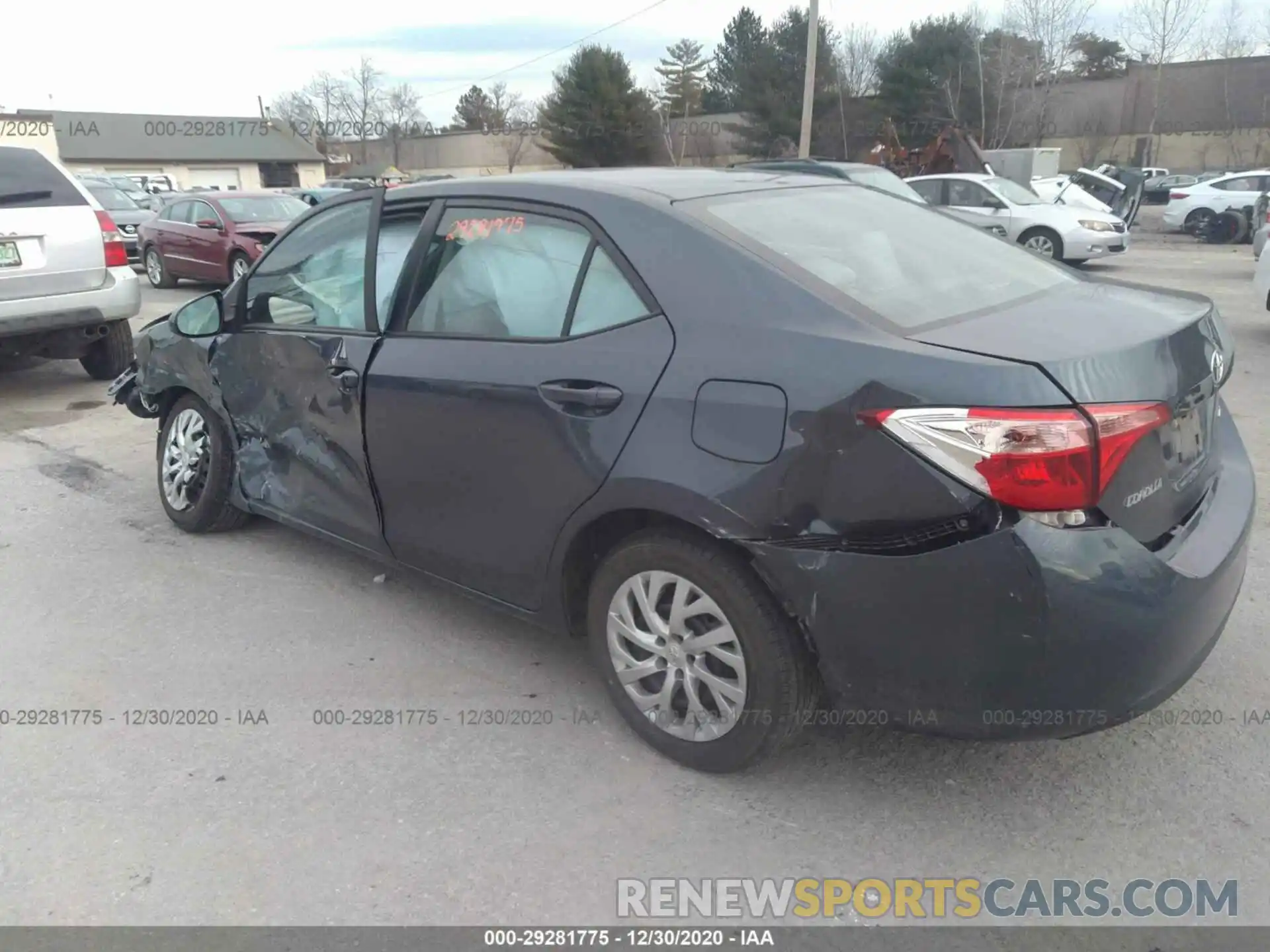 3 Photograph of a damaged car 2T1BURHE6KC183463 TOYOTA COROLLA 2019