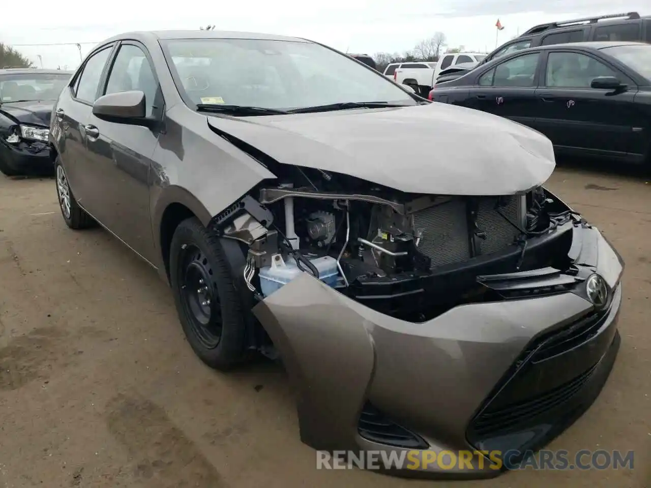 1 Photograph of a damaged car 2T1BURHE6KC183799 TOYOTA COROLLA 2019