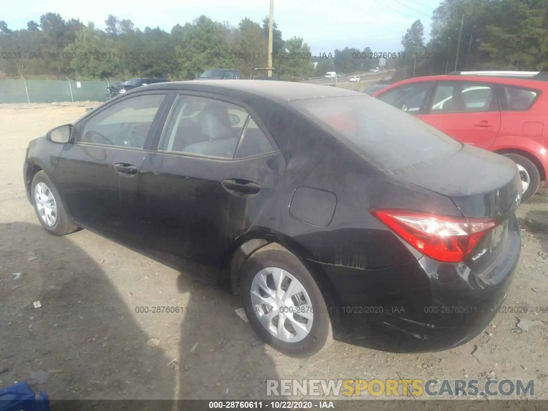 3 Photograph of a damaged car 2T1BURHE6KC184046 TOYOTA COROLLA 2019