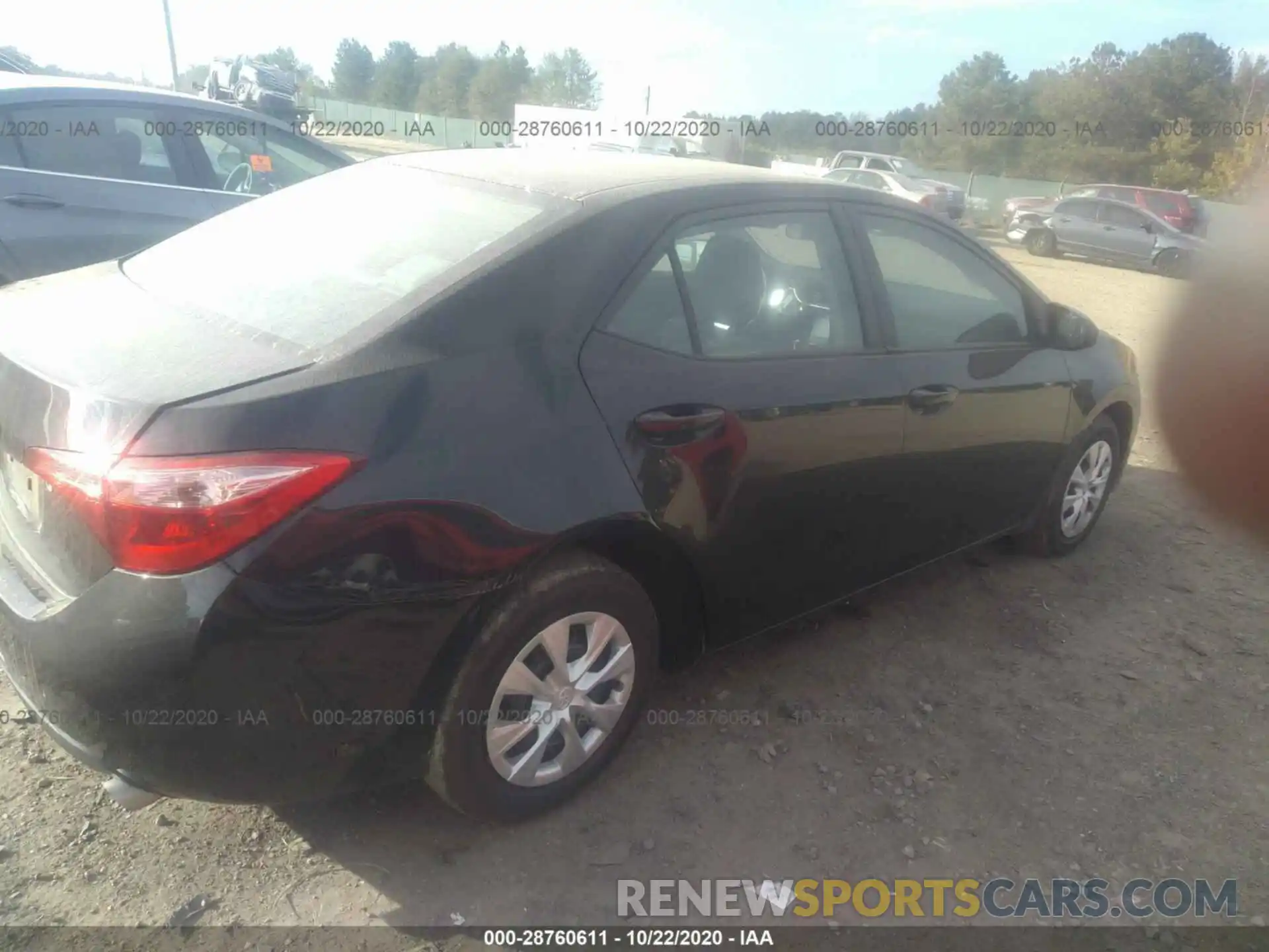 4 Photograph of a damaged car 2T1BURHE6KC184046 TOYOTA COROLLA 2019