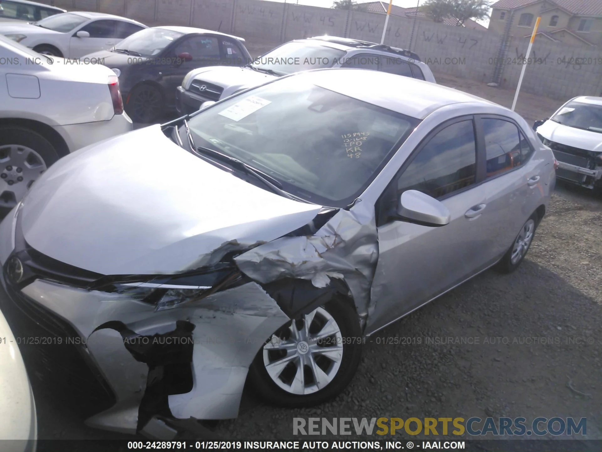 2 Photograph of a damaged car 2T1BURHE6KC184662 TOYOTA COROLLA 2019