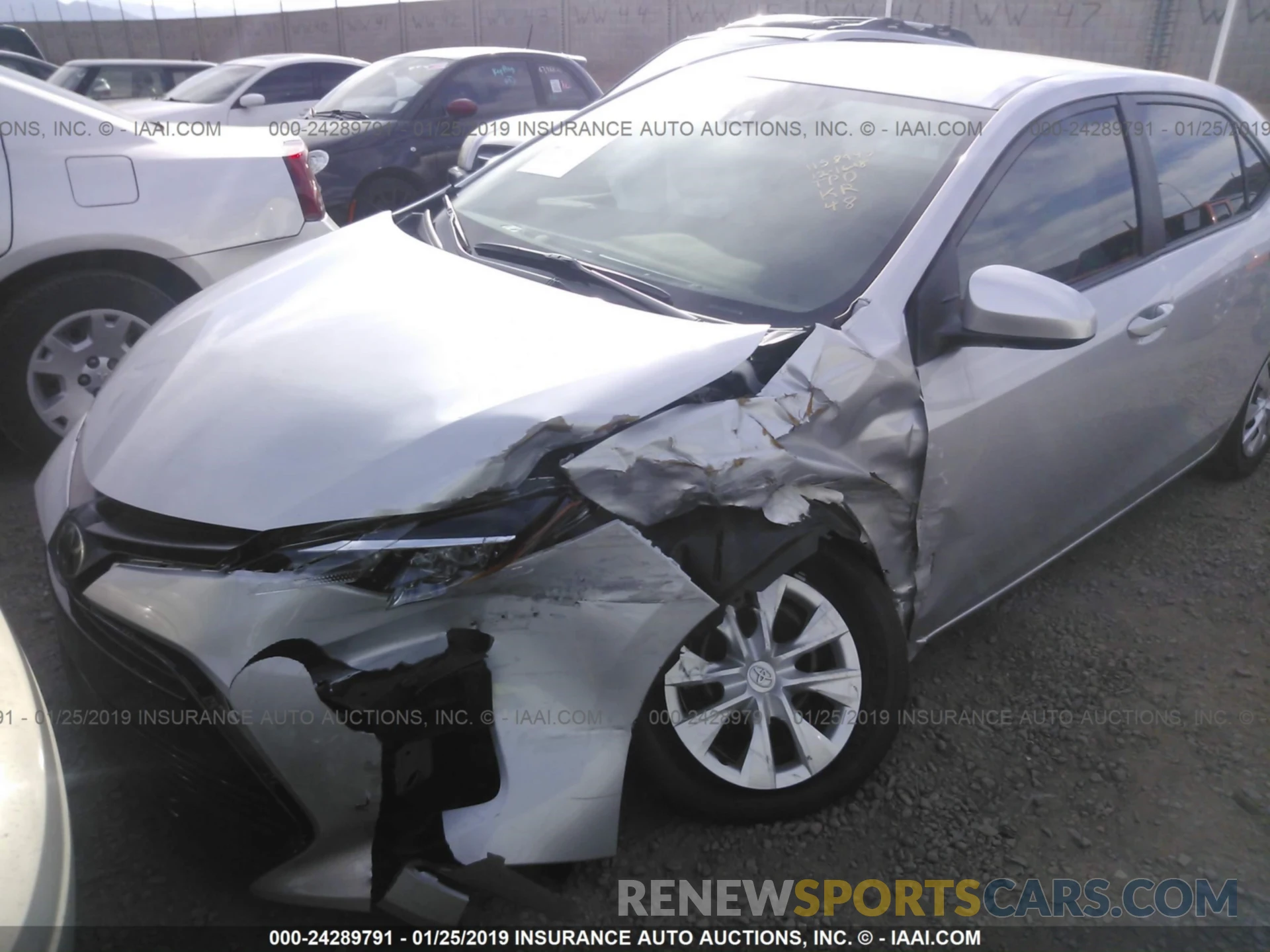 6 Photograph of a damaged car 2T1BURHE6KC184662 TOYOTA COROLLA 2019