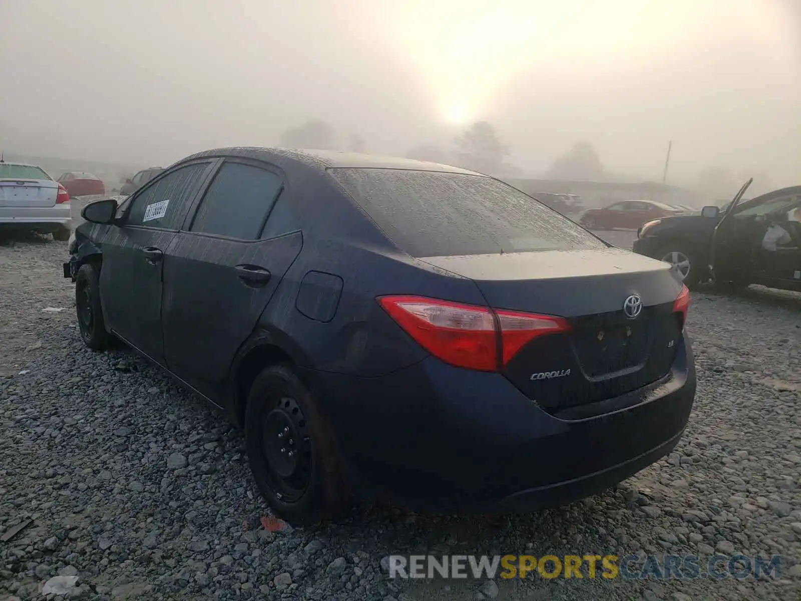 3 Photograph of a damaged car 2T1BURHE6KC185147 TOYOTA COROLLA 2019