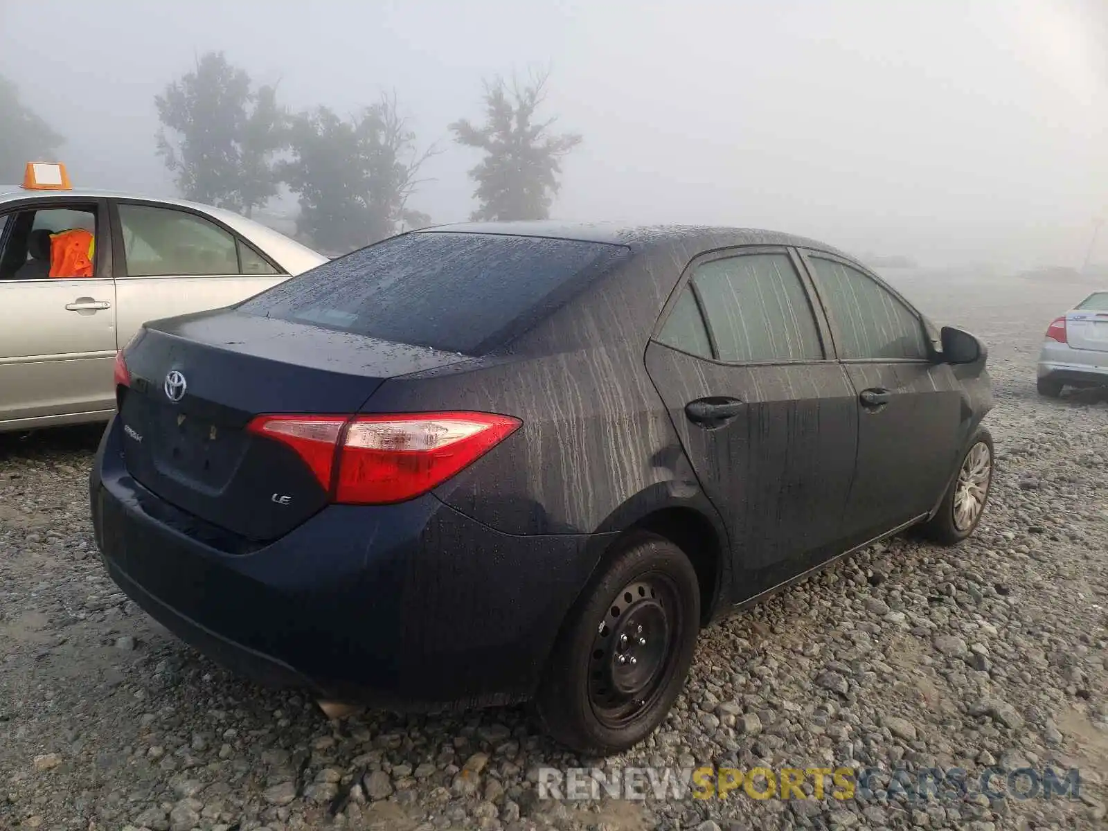 4 Photograph of a damaged car 2T1BURHE6KC185147 TOYOTA COROLLA 2019