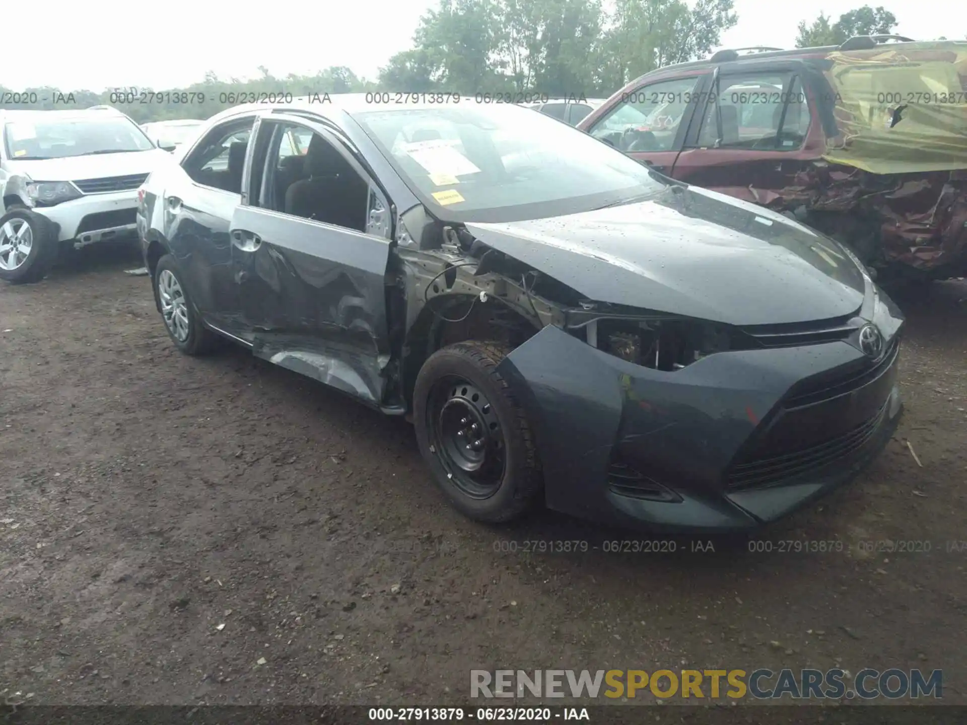 1 Photograph of a damaged car 2T1BURHE6KC185357 TOYOTA COROLLA 2019