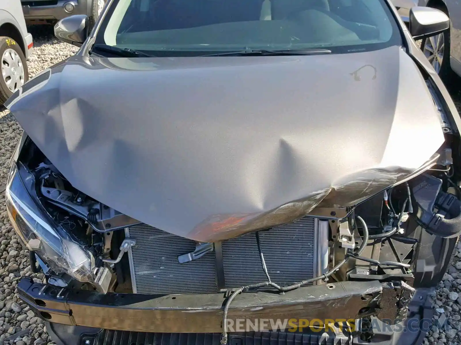 7 Photograph of a damaged car 2T1BURHE6KC185438 TOYOTA COROLLA 2019