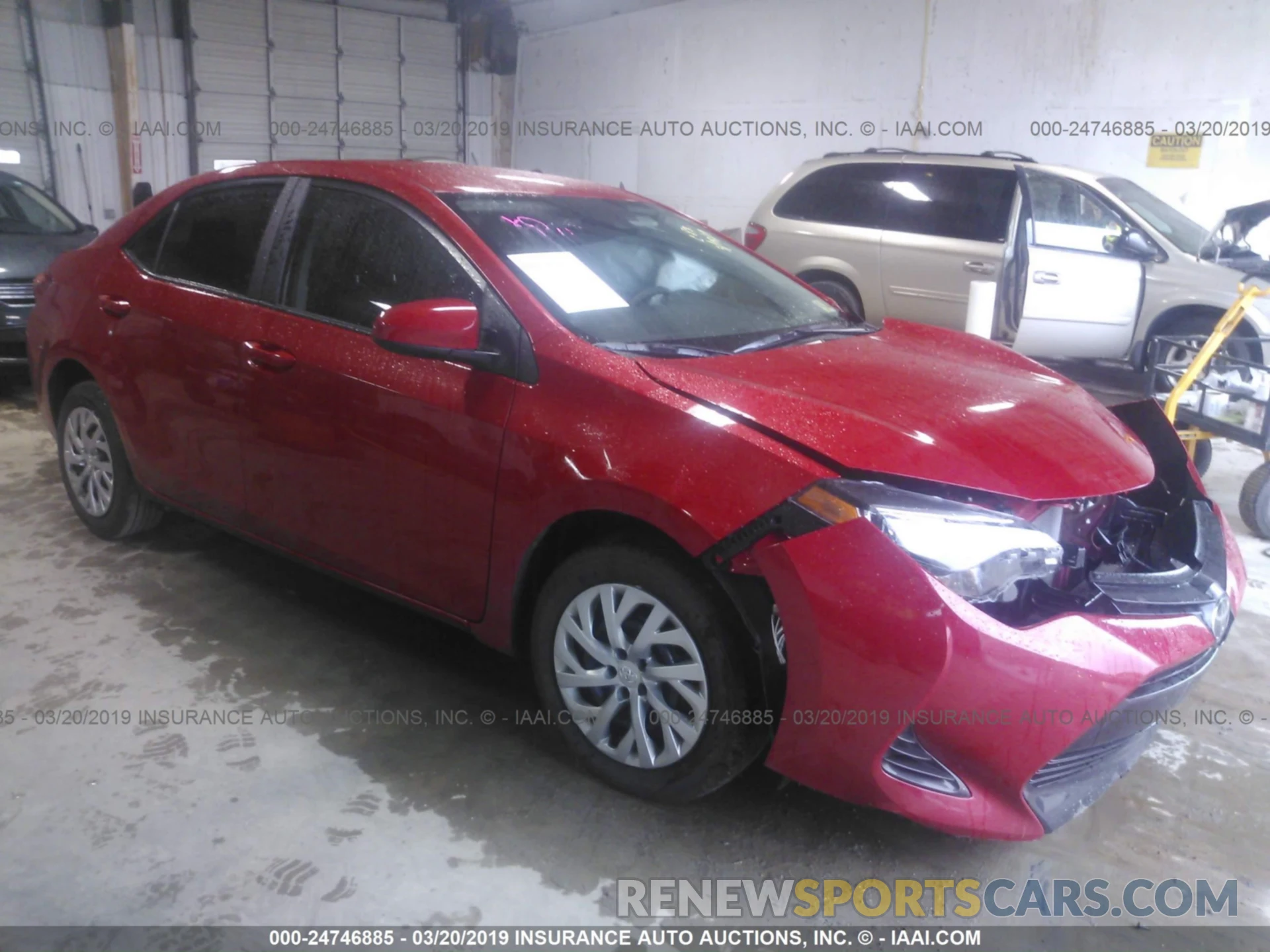 1 Photograph of a damaged car 2T1BURHE6KC185729 TOYOTA COROLLA 2019