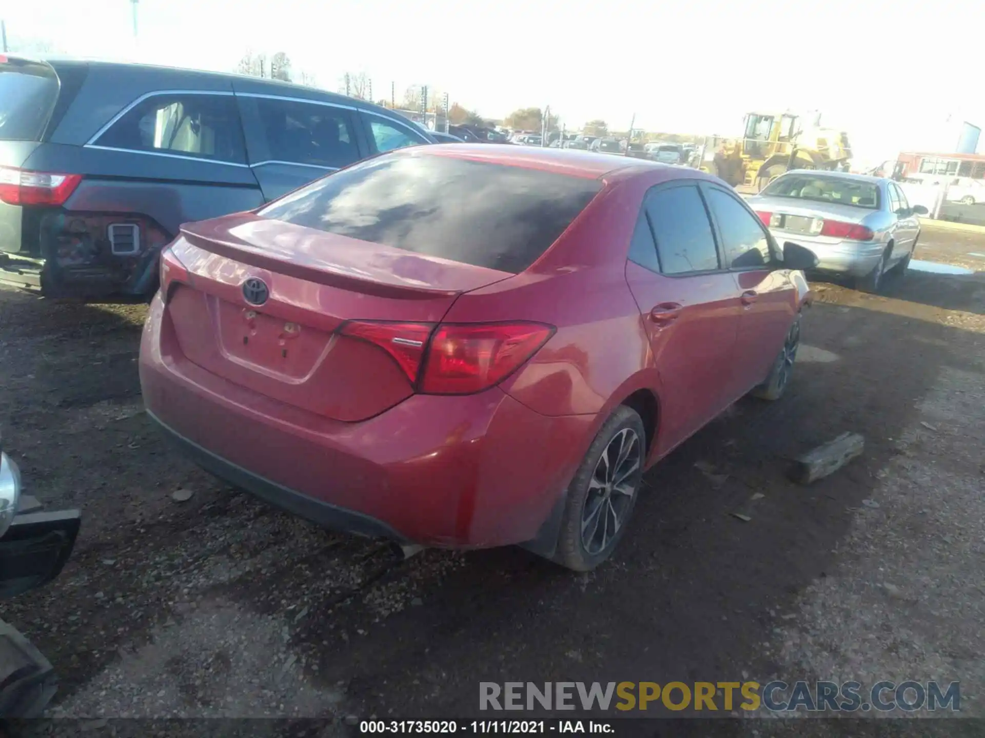 4 Photograph of a damaged car 2T1BURHE6KC185858 TOYOTA COROLLA 2019