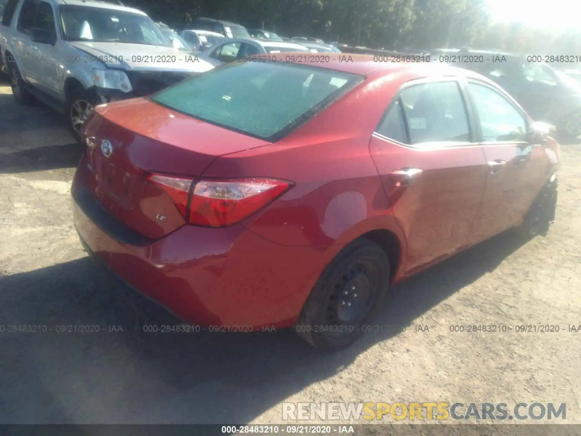 4 Photograph of a damaged car 2T1BURHE6KC186329 TOYOTA COROLLA 2019