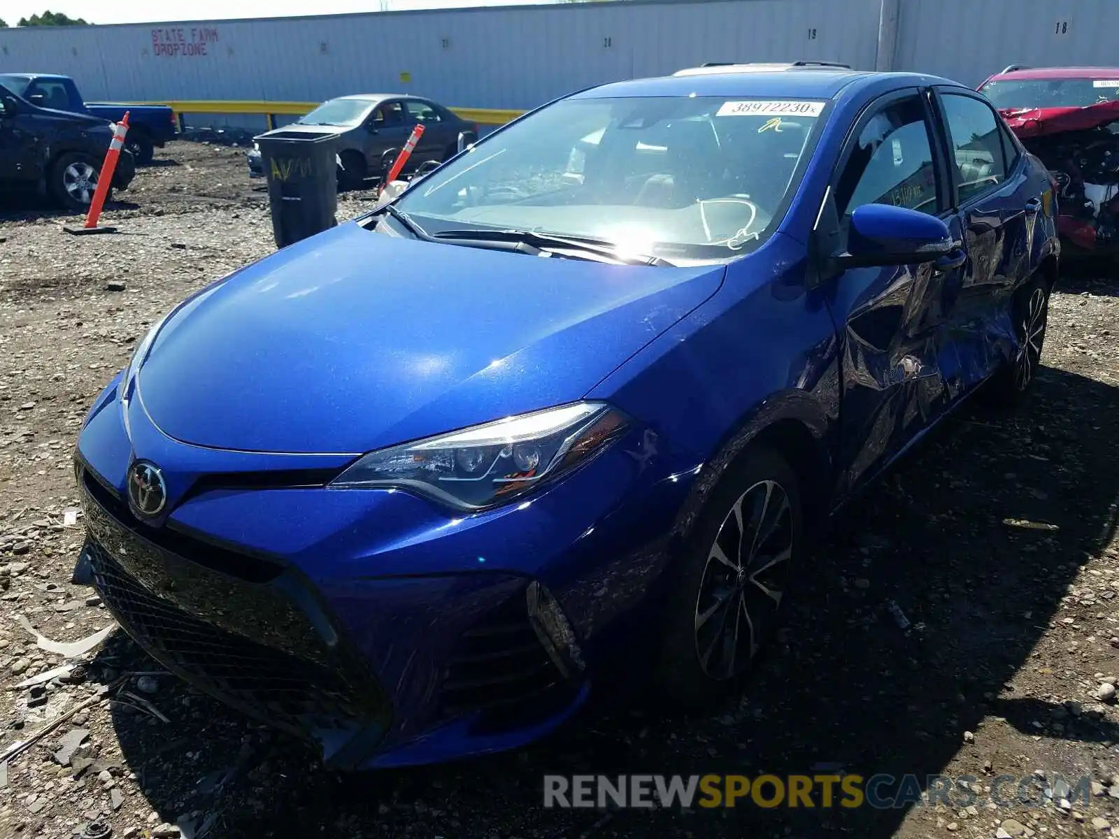 2 Photograph of a damaged car 2T1BURHE6KC186900 TOYOTA COROLLA 2019