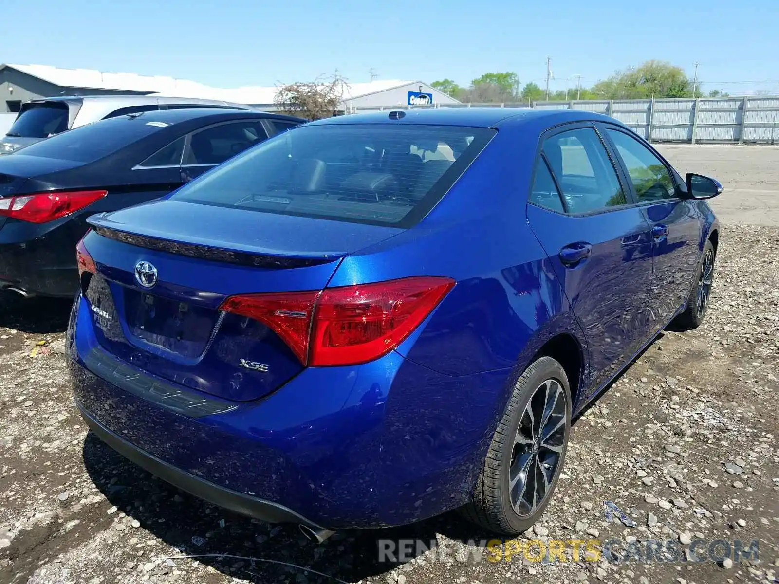 4 Photograph of a damaged car 2T1BURHE6KC186900 TOYOTA COROLLA 2019