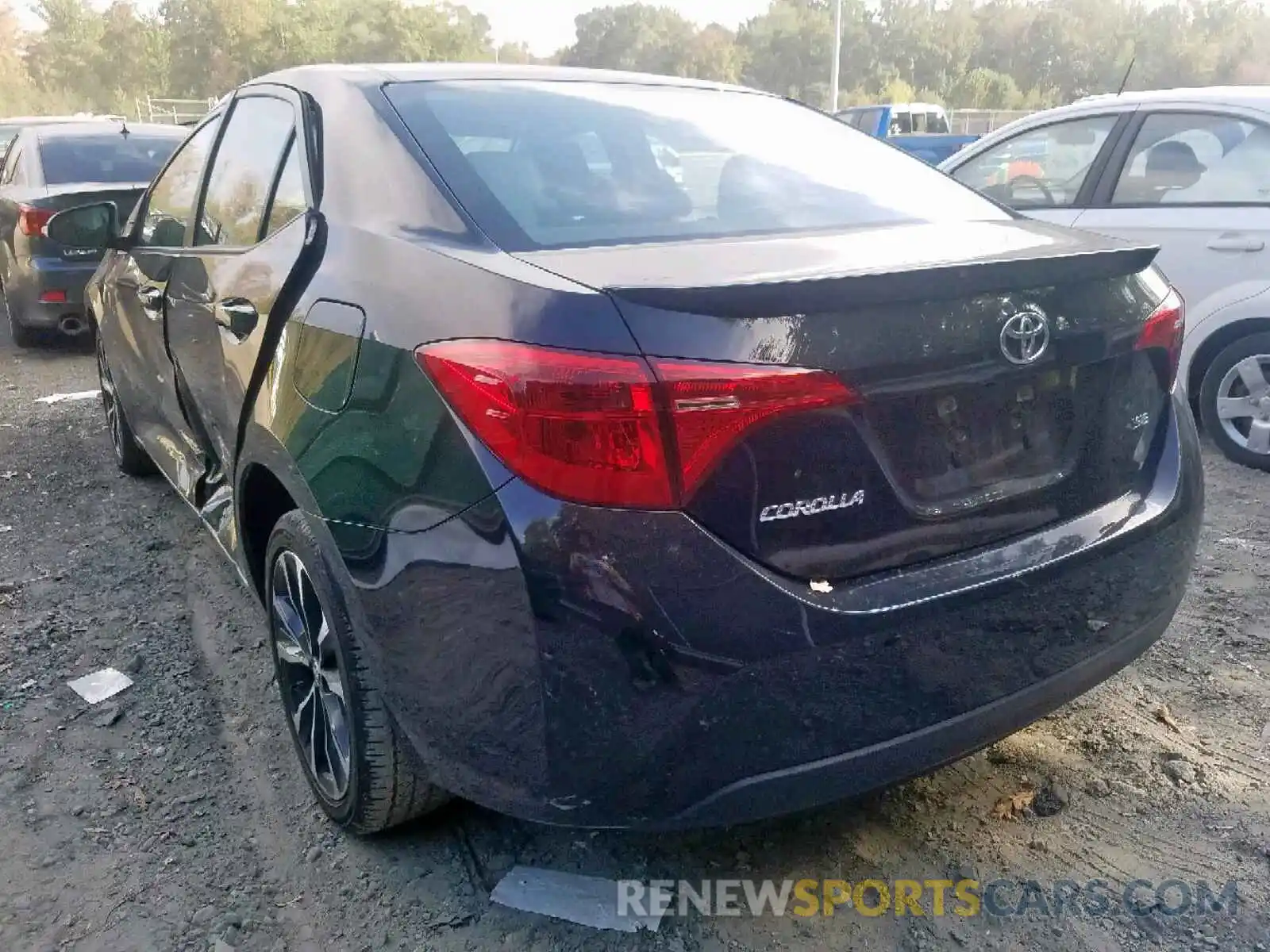 3 Photograph of a damaged car 2T1BURHE6KC187030 TOYOTA COROLLA 2019