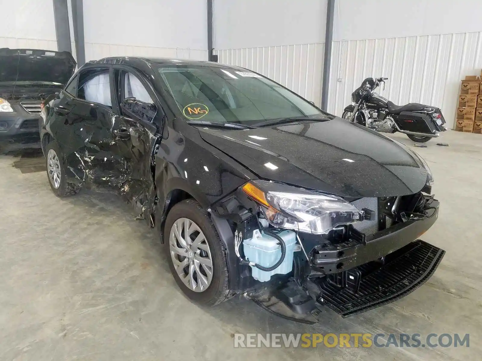 1 Photograph of a damaged car 2T1BURHE6KC188758 TOYOTA COROLLA 2019