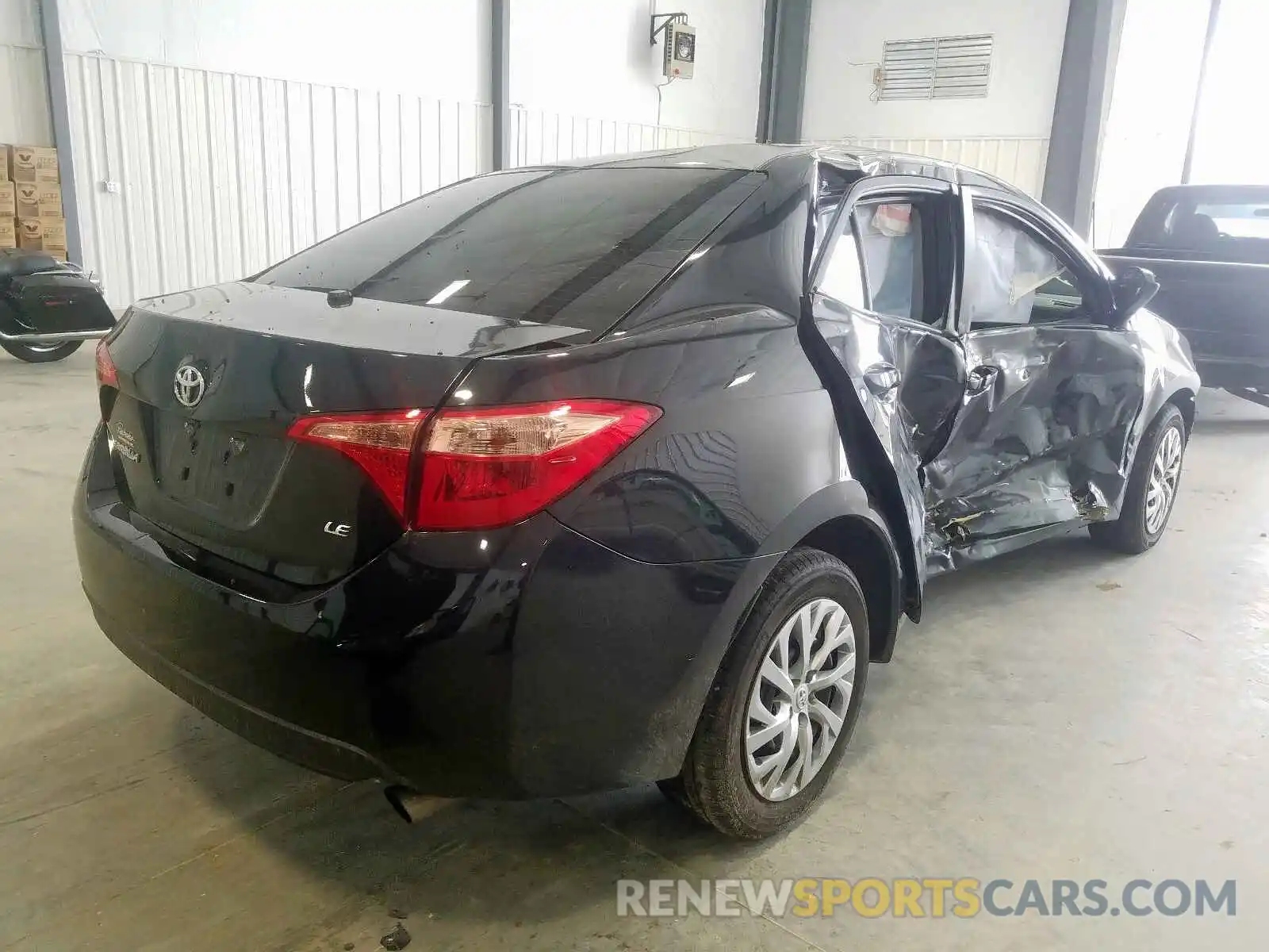 4 Photograph of a damaged car 2T1BURHE6KC188758 TOYOTA COROLLA 2019