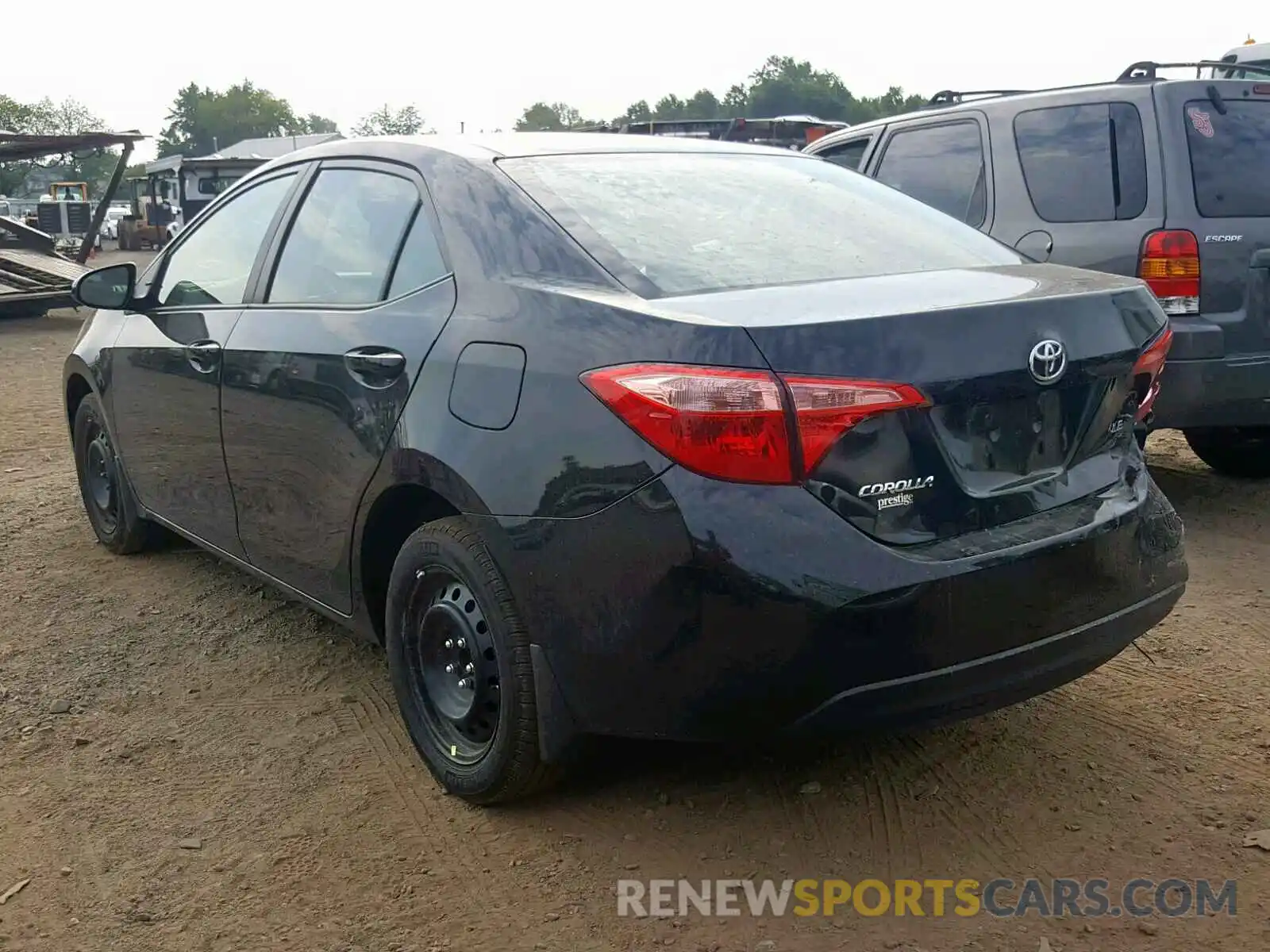 3 Photograph of a damaged car 2T1BURHE6KC189201 TOYOTA COROLLA 2019