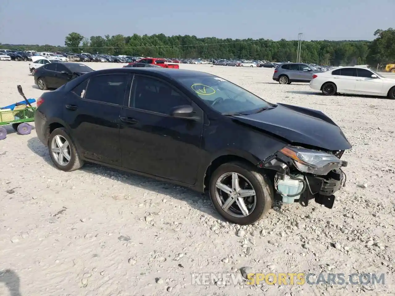 1 Photograph of a damaged car 2T1BURHE6KC189845 TOYOTA COROLLA 2019