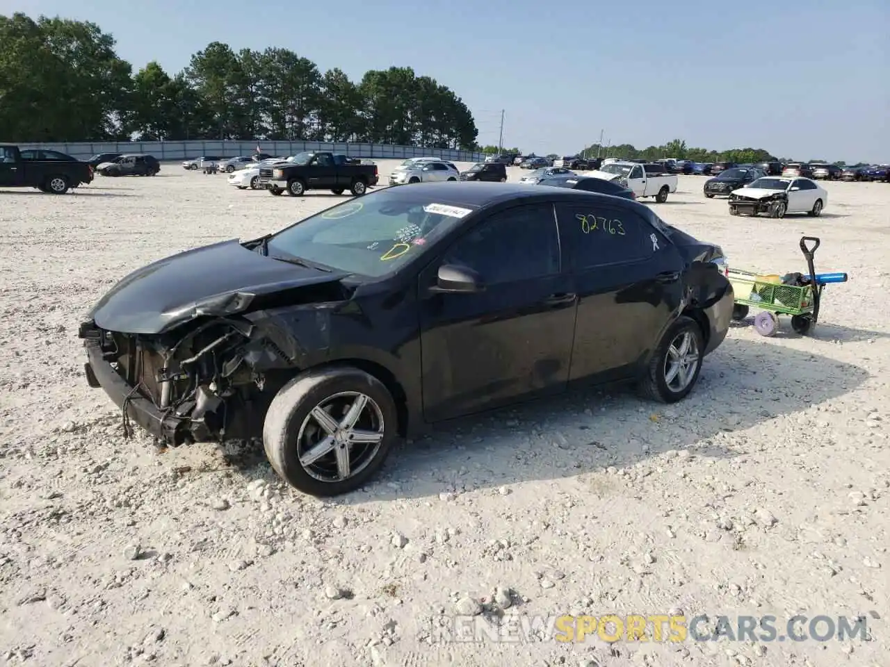 2 Photograph of a damaged car 2T1BURHE6KC189845 TOYOTA COROLLA 2019