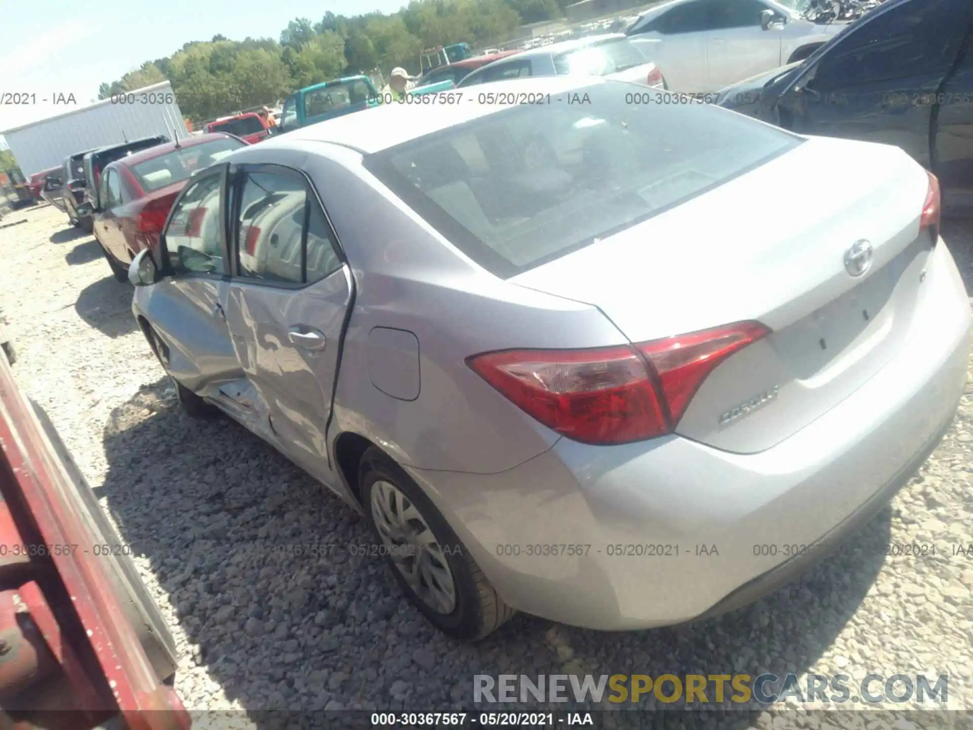 3 Photograph of a damaged car 2T1BURHE6KC192602 TOYOTA COROLLA 2019