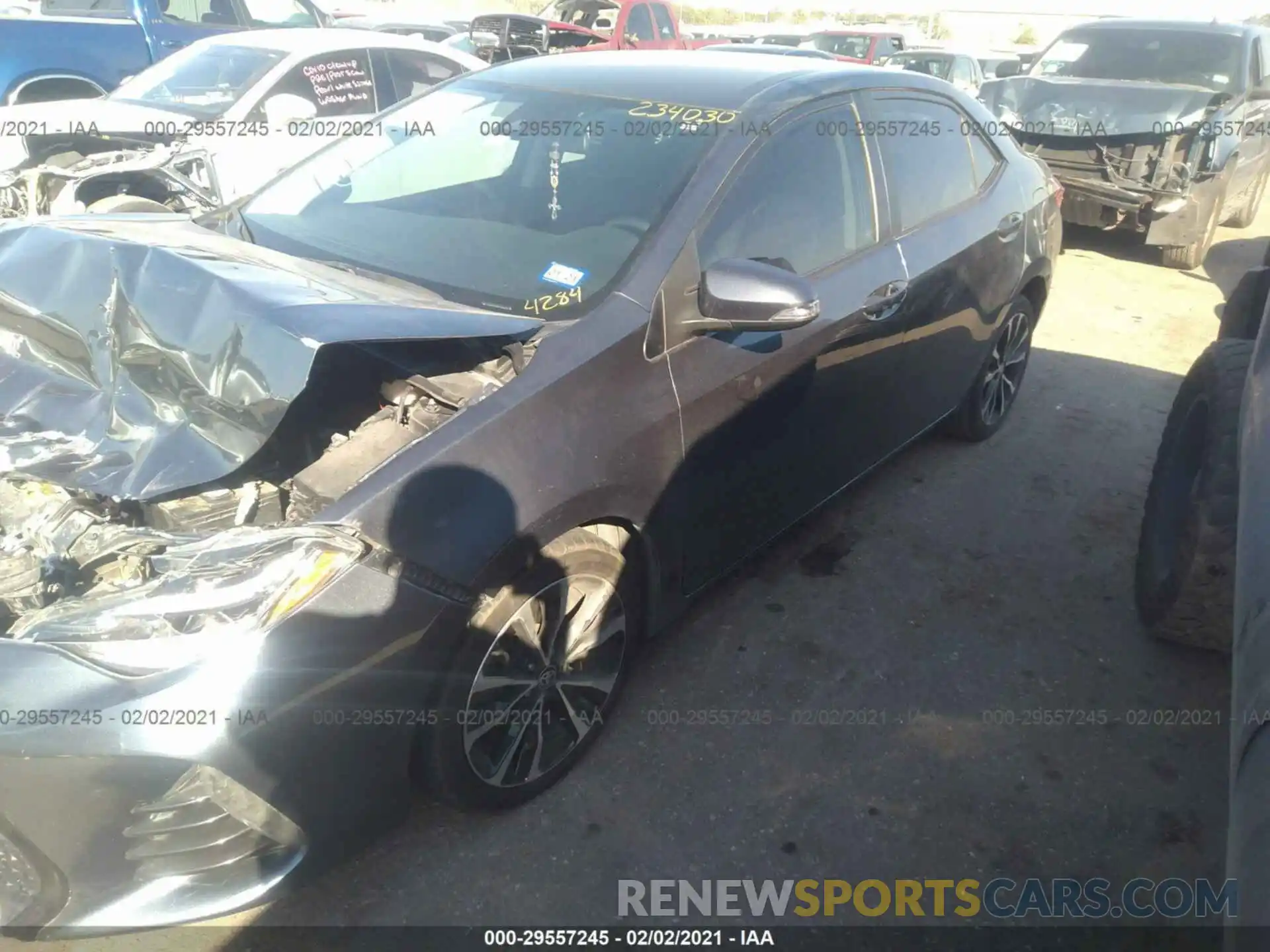 2 Photograph of a damaged car 2T1BURHE6KC194284 TOYOTA COROLLA 2019