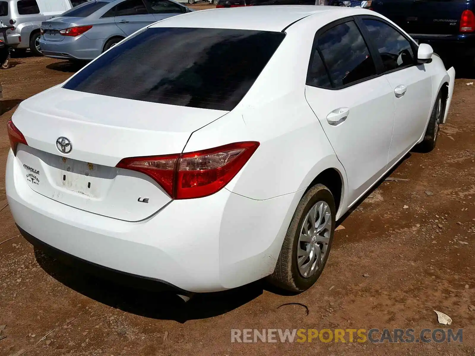 4 Photograph of a damaged car 2T1BURHE6KC194771 TOYOTA COROLLA 2019