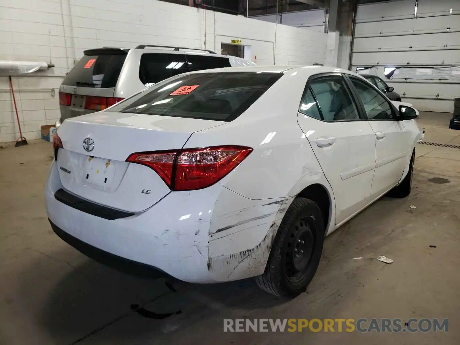 4 Photograph of a damaged car 2T1BURHE6KC194818 TOYOTA COROLLA 2019