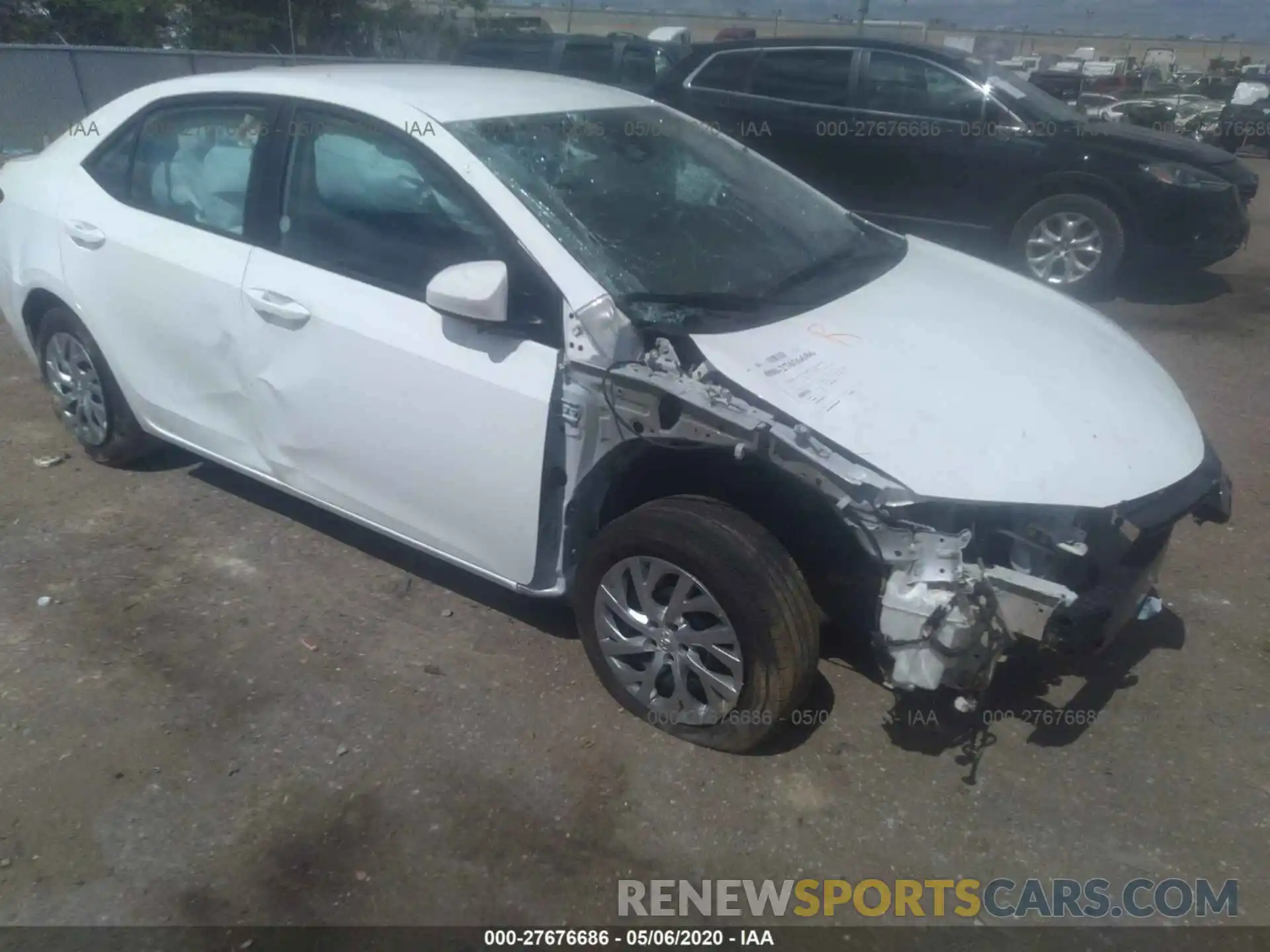 1 Photograph of a damaged car 2T1BURHE6KC194916 TOYOTA COROLLA 2019