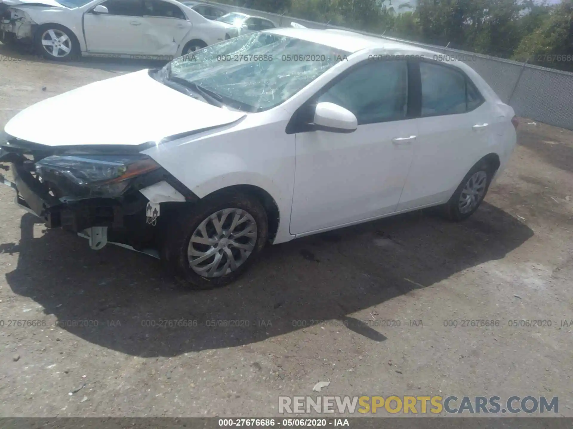 2 Photograph of a damaged car 2T1BURHE6KC194916 TOYOTA COROLLA 2019