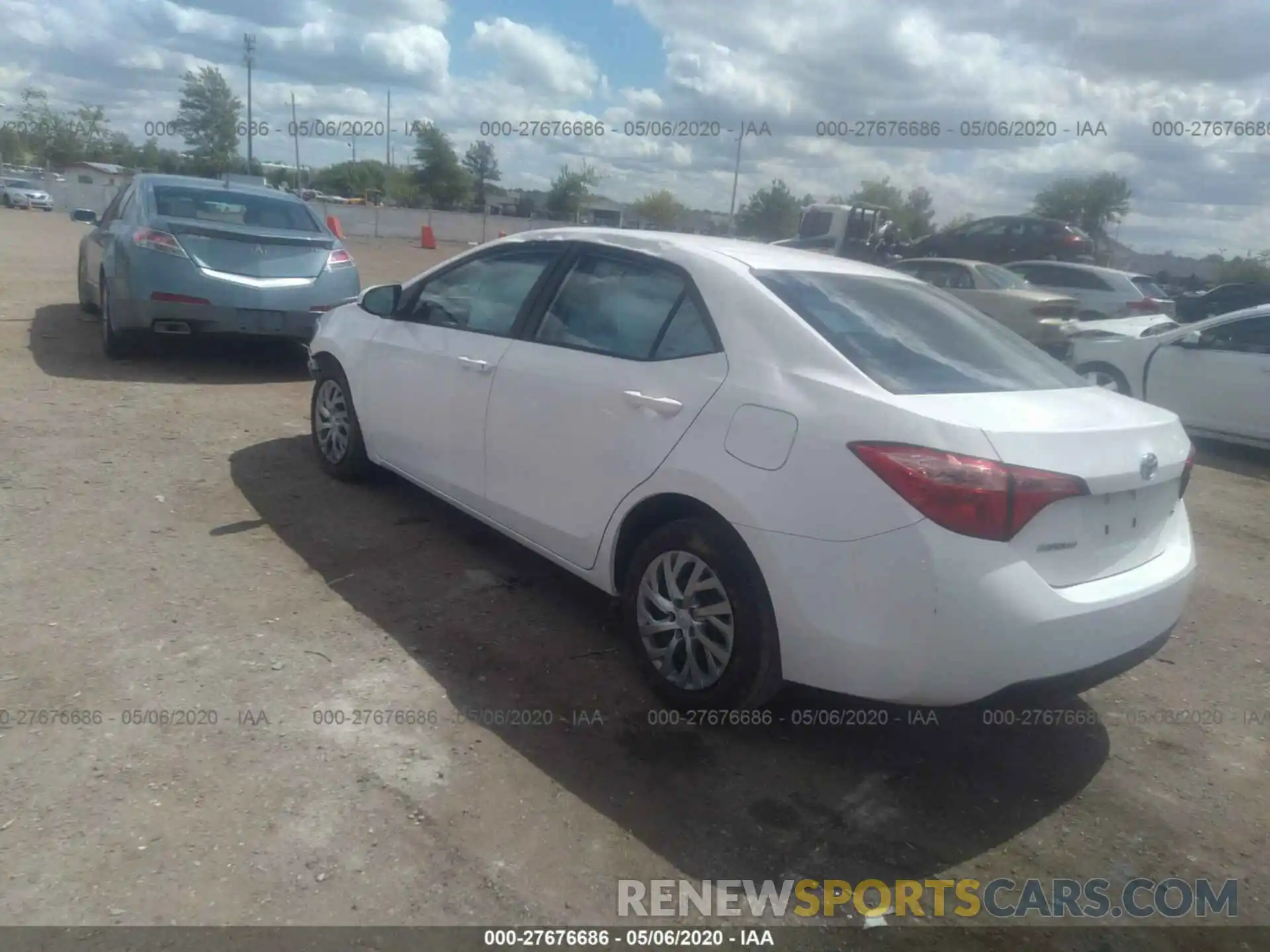 3 Photograph of a damaged car 2T1BURHE6KC194916 TOYOTA COROLLA 2019