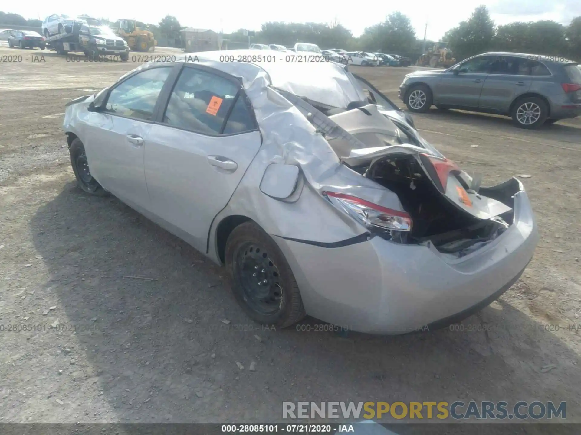 3 Photograph of a damaged car 2T1BURHE6KC195483 TOYOTA COROLLA 2019