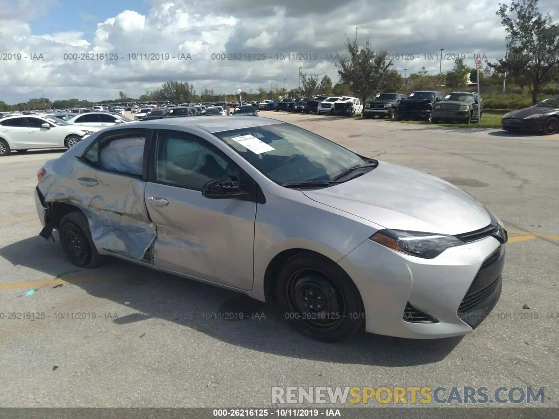 1 Photograph of a damaged car 2T1BURHE6KC199064 TOYOTA COROLLA 2019