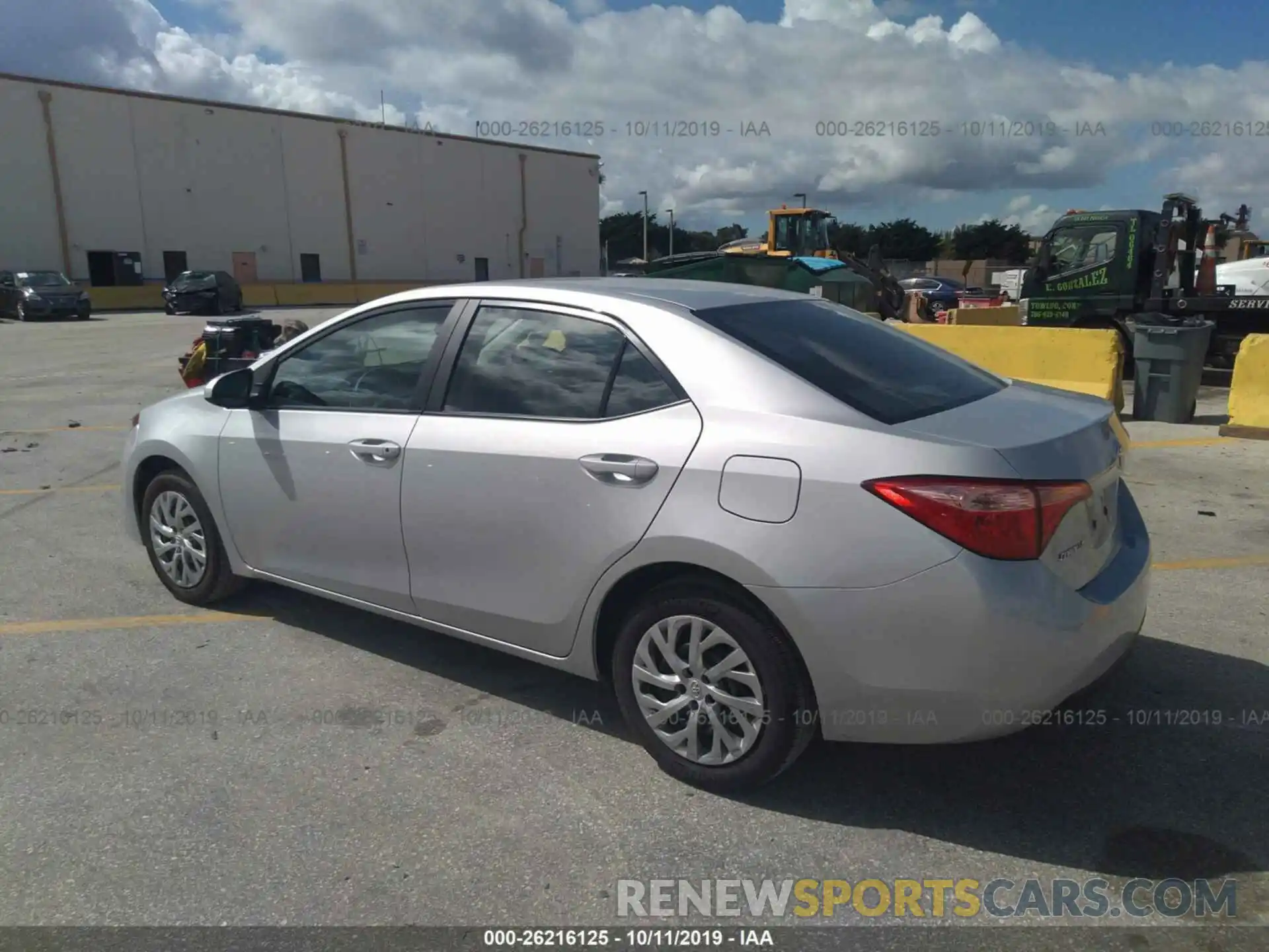 3 Photograph of a damaged car 2T1BURHE6KC199064 TOYOTA COROLLA 2019