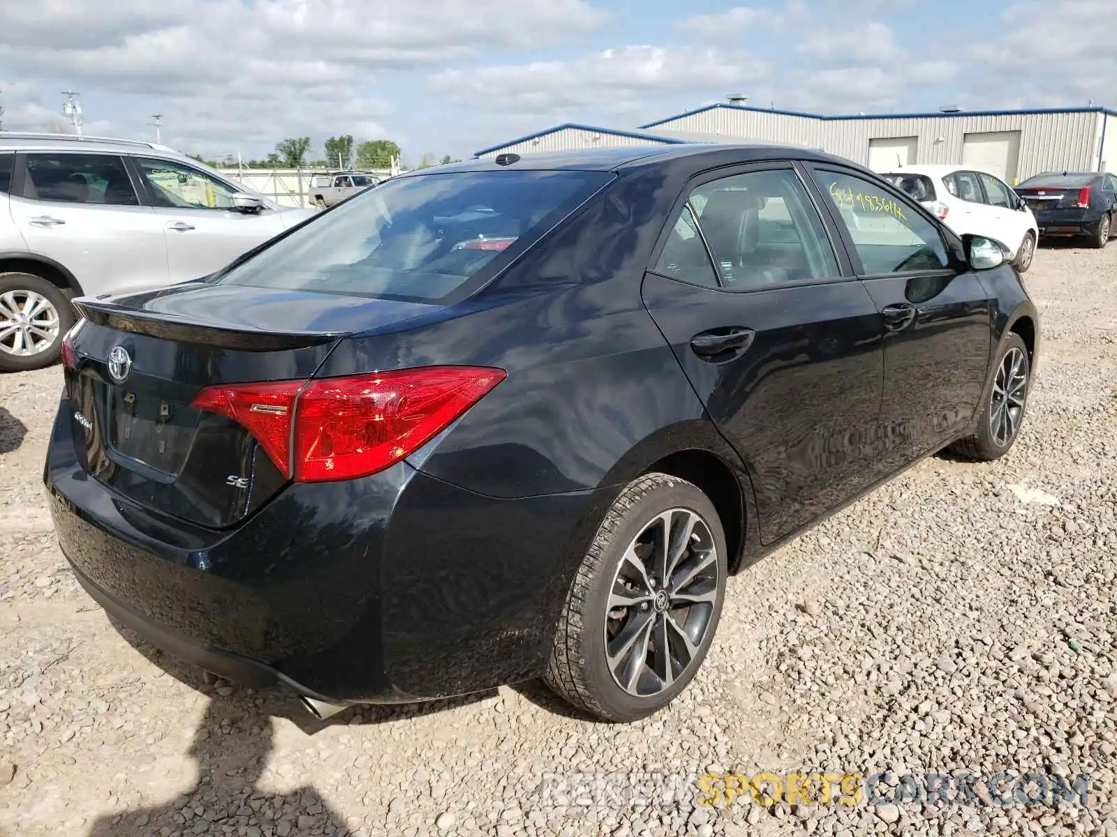 4 Photograph of a damaged car 2T1BURHE6KC199226 TOYOTA COROLLA 2019