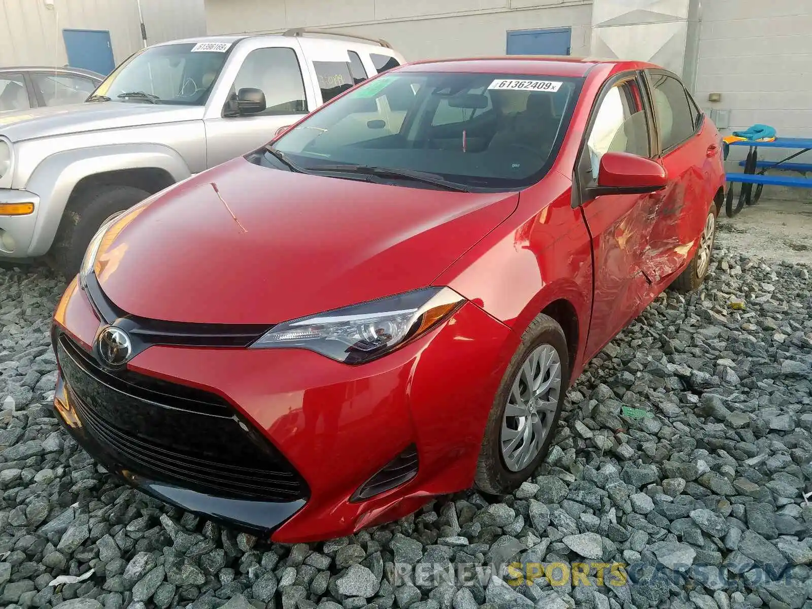 2 Photograph of a damaged car 2T1BURHE6KC199694 TOYOTA COROLLA 2019