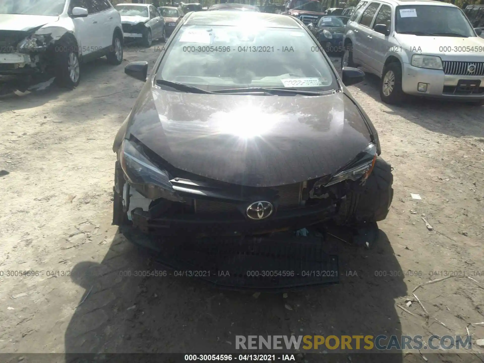 6 Photograph of a damaged car 2T1BURHE6KC201492 TOYOTA COROLLA 2019